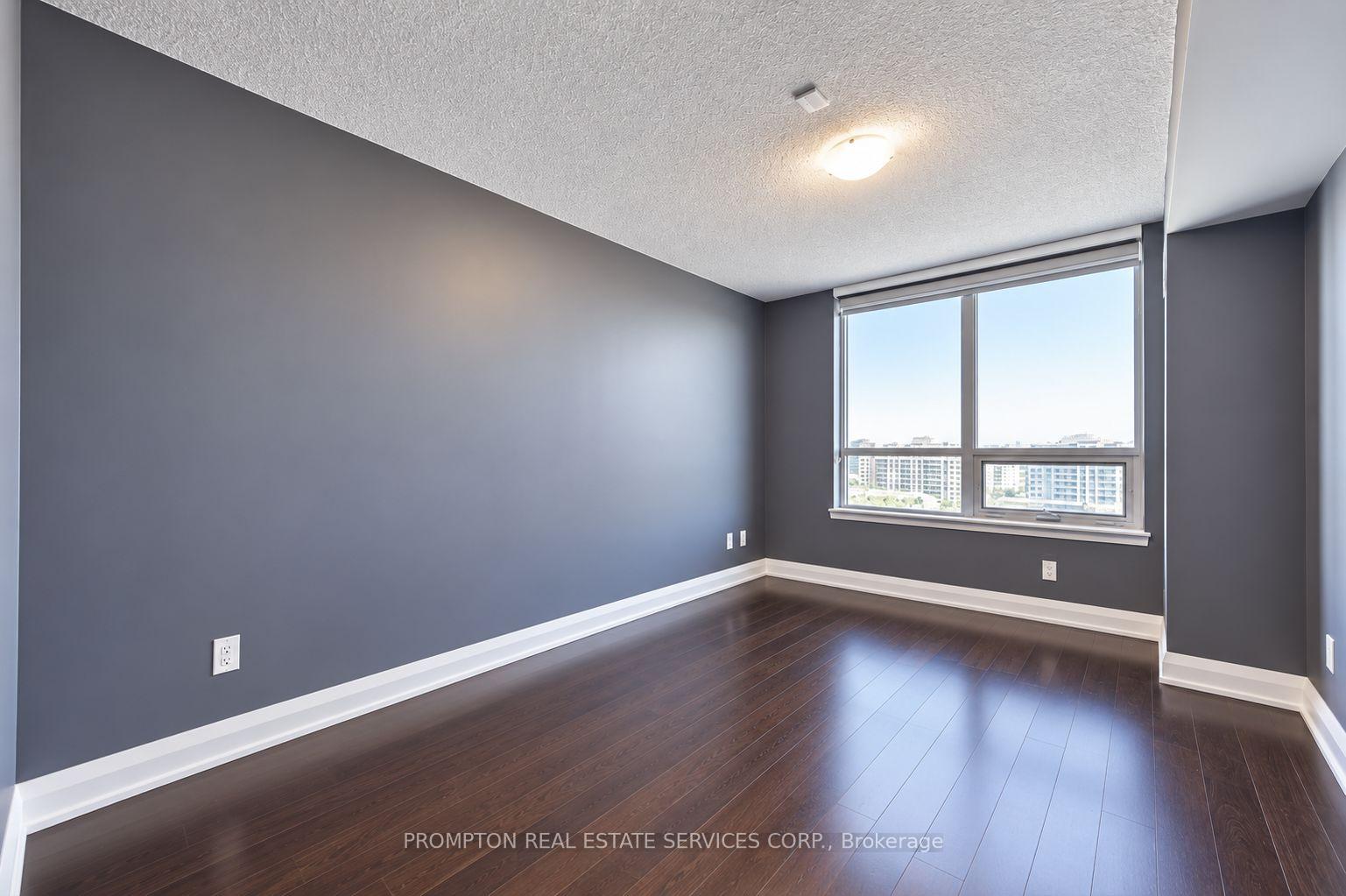 Photo 7 of Unit Ph 08, 372 Highway 7 Road E, Richmond Hill, Doncrest — HOMEH