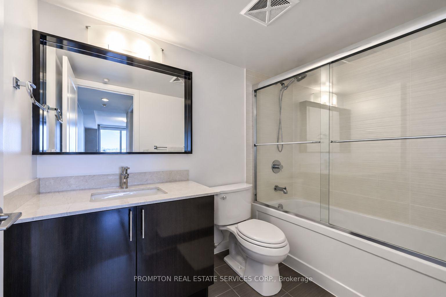 Photo 6 of Unit Ph 08, 372 Highway 7 Road E, Richmond Hill, Doncrest — HOMEH
