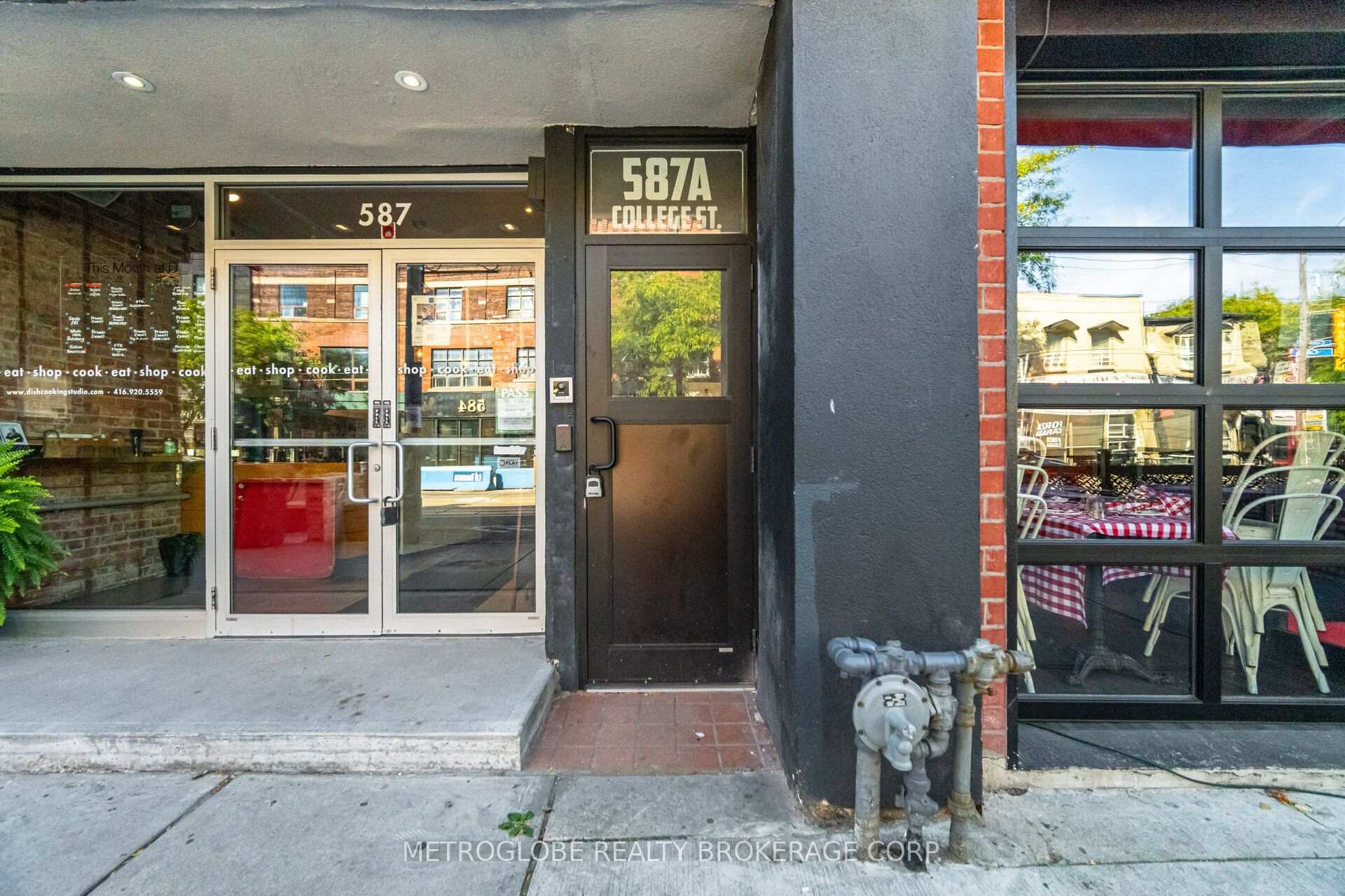 Photo 25 of 587-589 College Street, Toronto, Trinity-Bellwoods — HOMEH