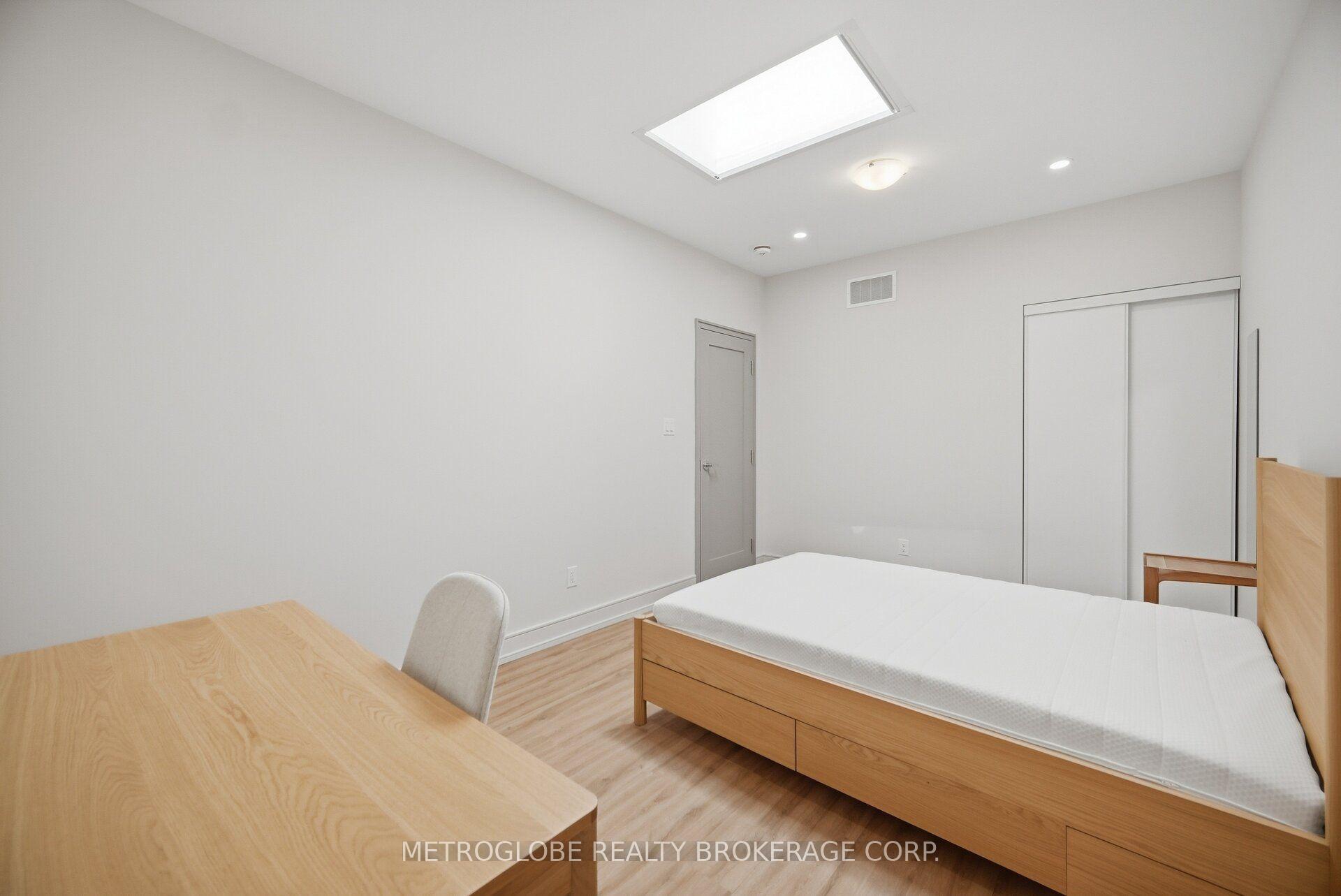 Photo 36 of 587-589 College Street, Toronto, Trinity-Bellwoods — HOMEH