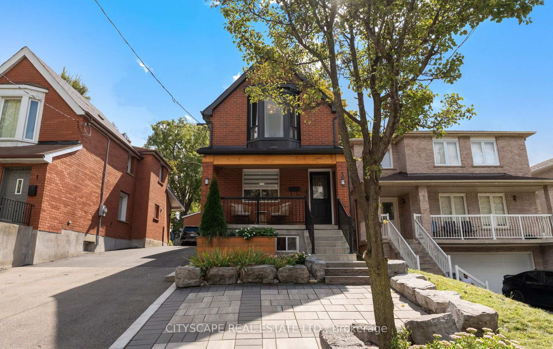 Photo of 3 Cardell Avenue