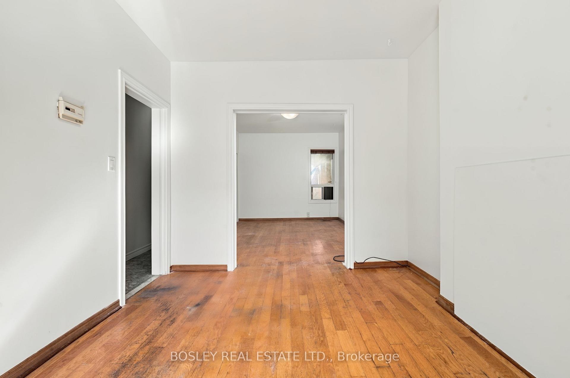 Photo 5 of 371 Brock Avenue, Toronto, Dufferin Grove — HOMEH