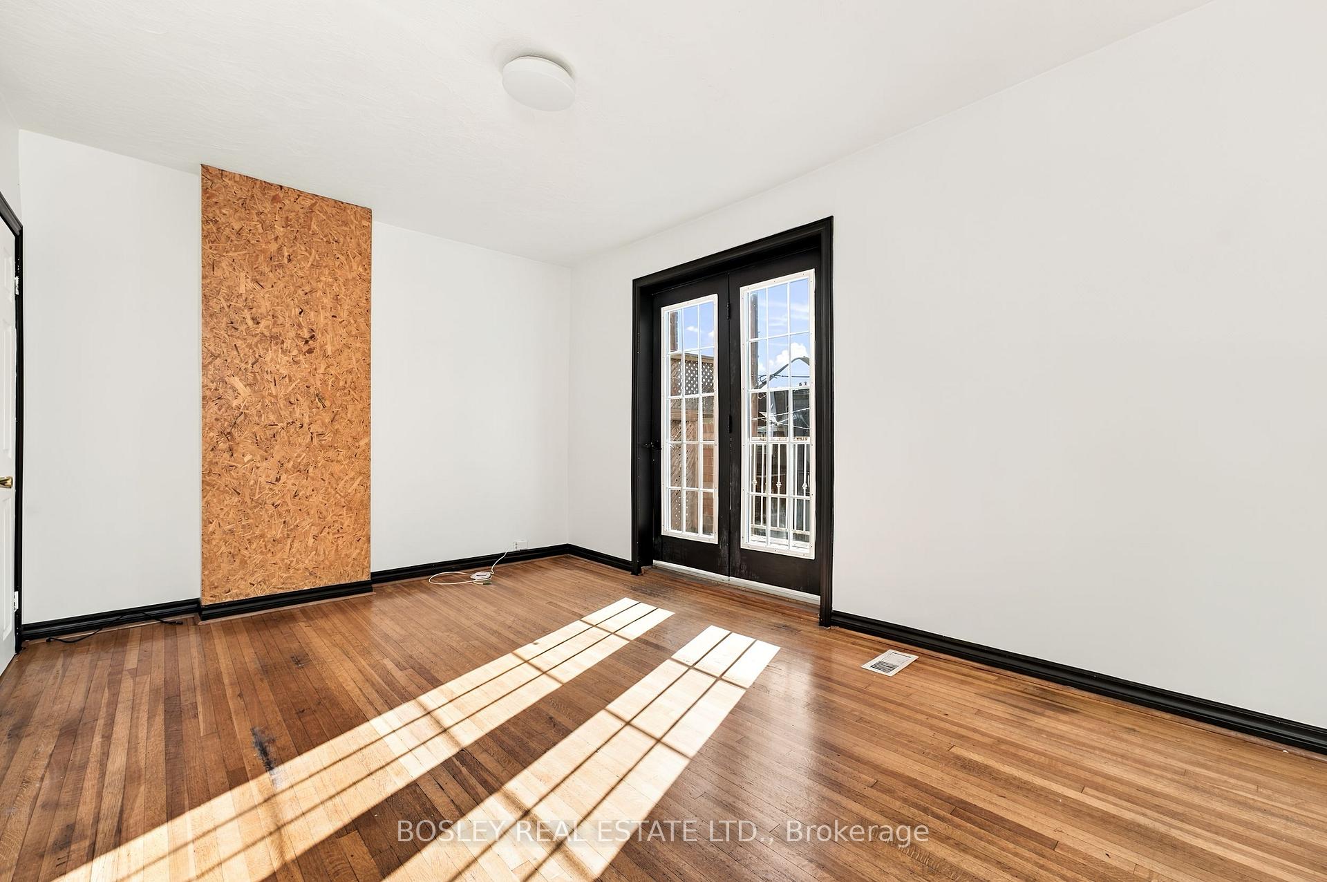 Photo 24 of 371 Brock Avenue, Toronto, Dufferin Grove — HOMEH