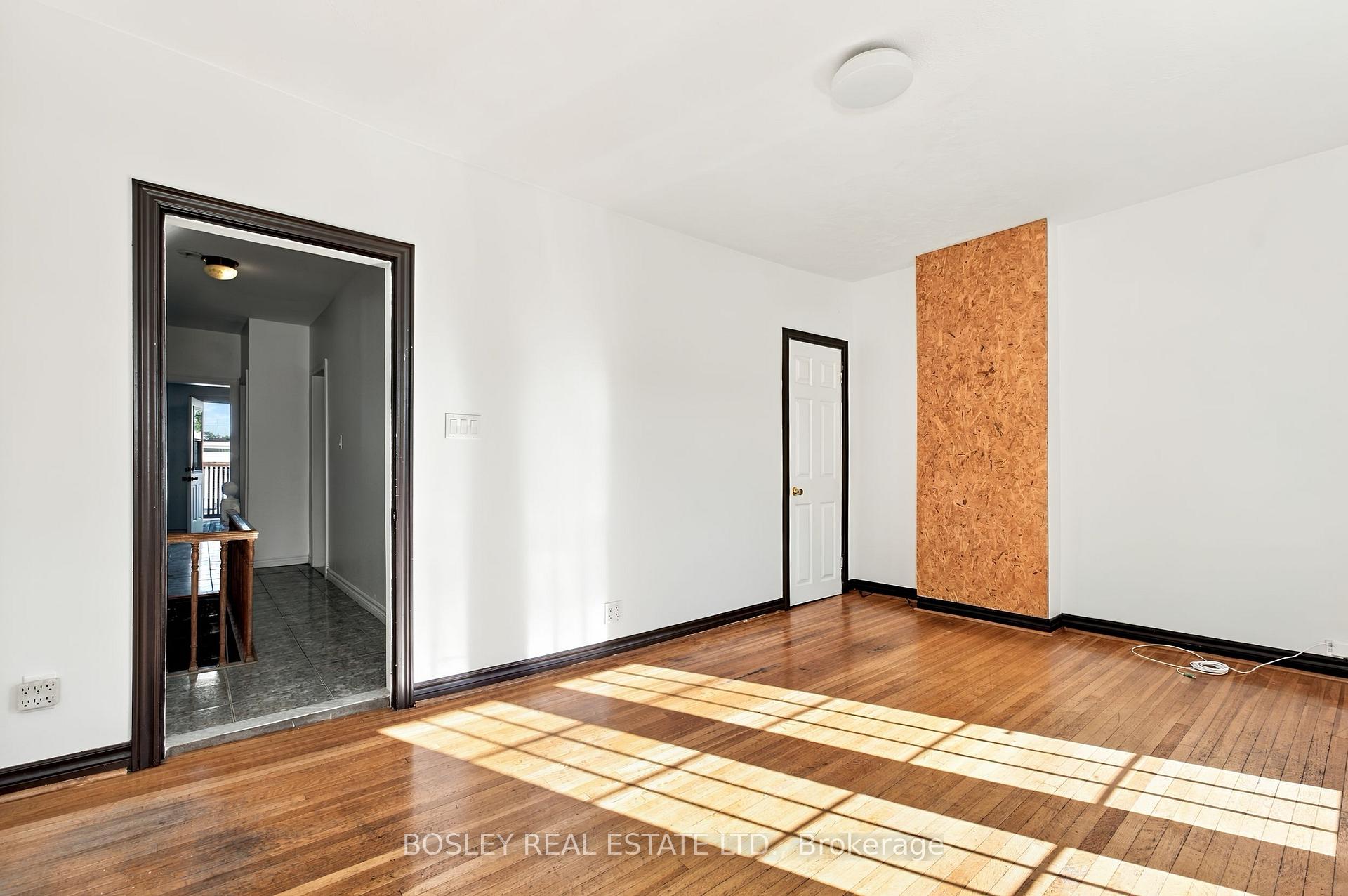 Photo 27 of 371 Brock Avenue, Toronto, Dufferin Grove — HOMEH