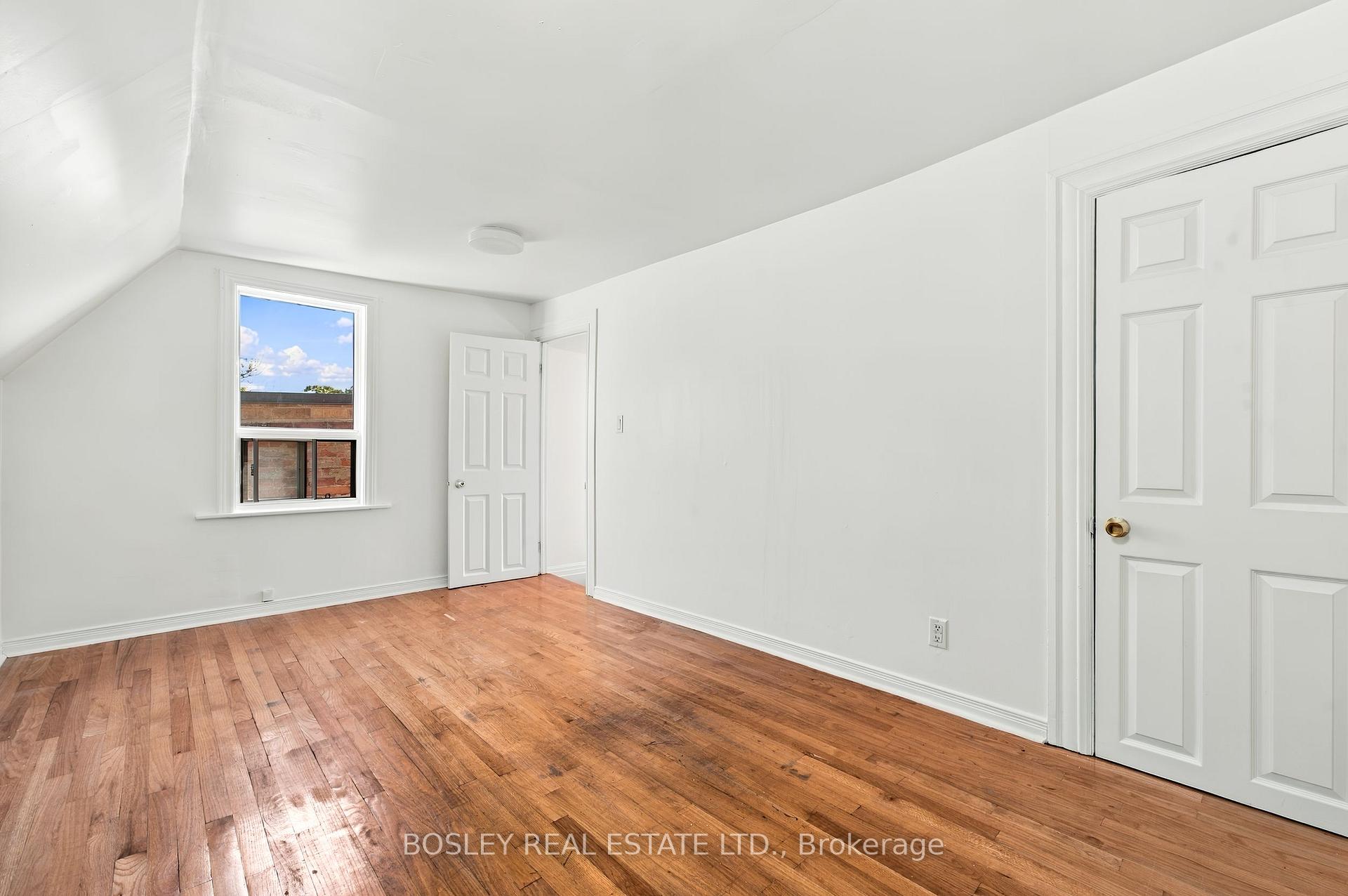 Photo 44 of 371 Brock Avenue, Toronto, Dufferin Grove — HOMEH