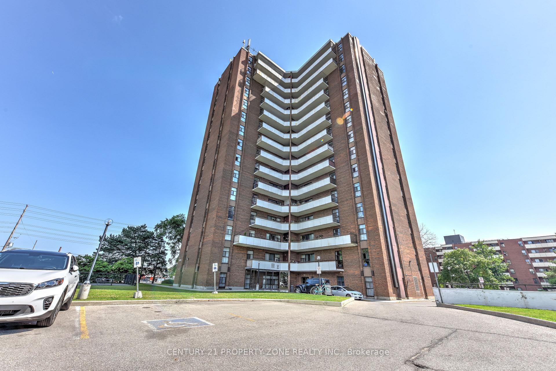 Photo 1 of Unit 907, 3025 Queen Frederica Drive E, Mississauga, Applewood — HOMEH