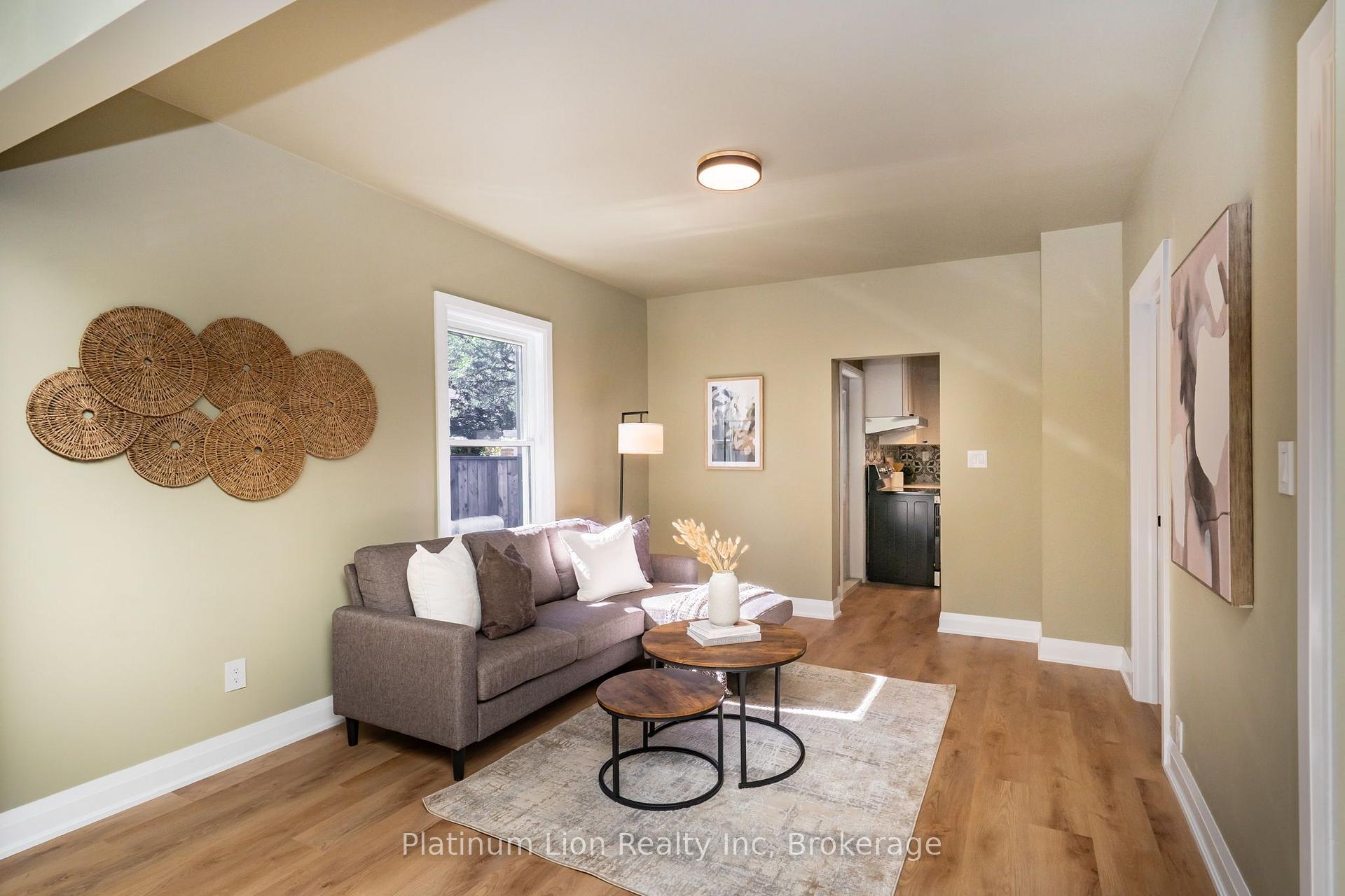 Photo 10 of 69 York Street, St. Catharines, Downtown — HOMEH