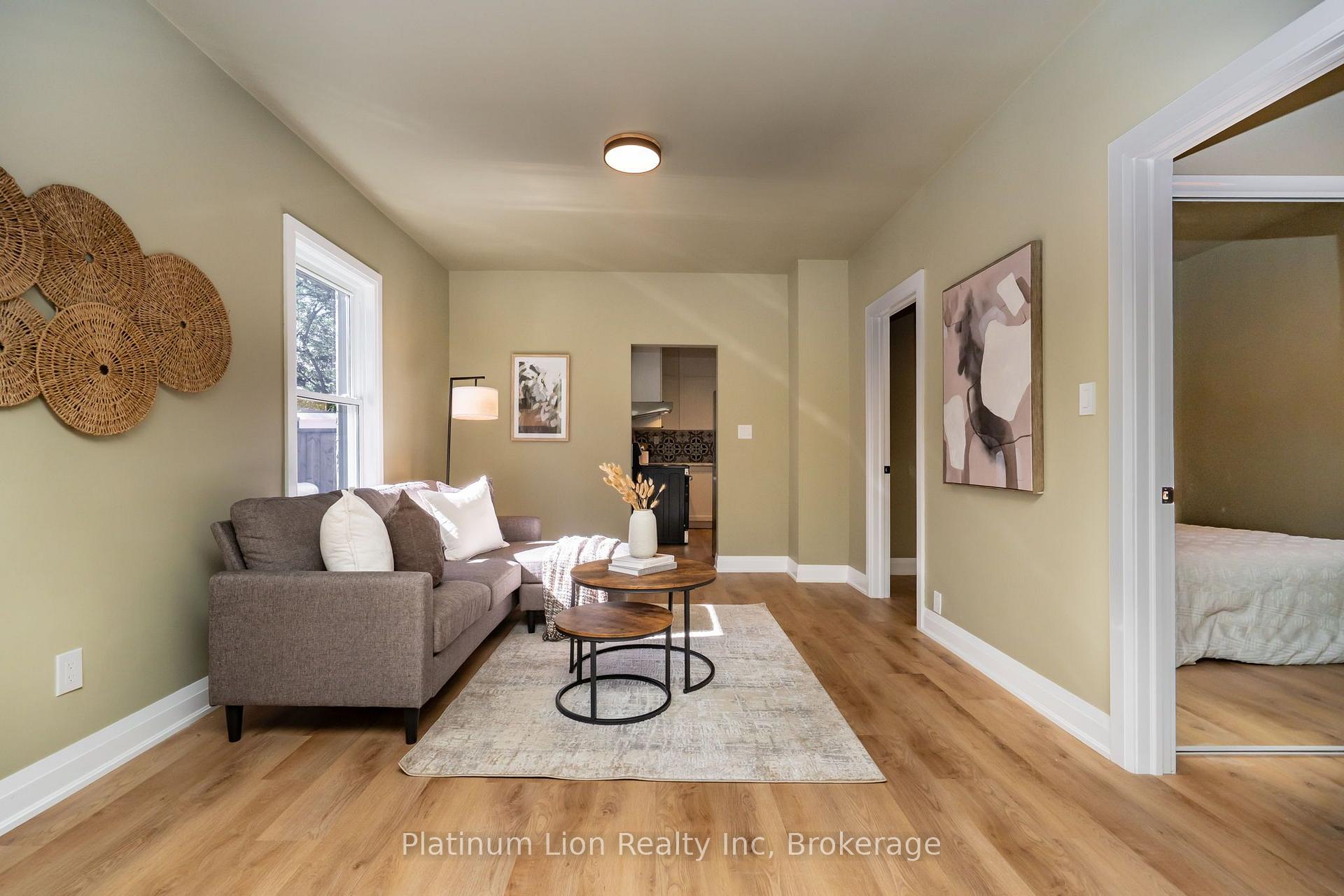 Photo 11 of 69 York Street, St. Catharines, Downtown — HOMEH