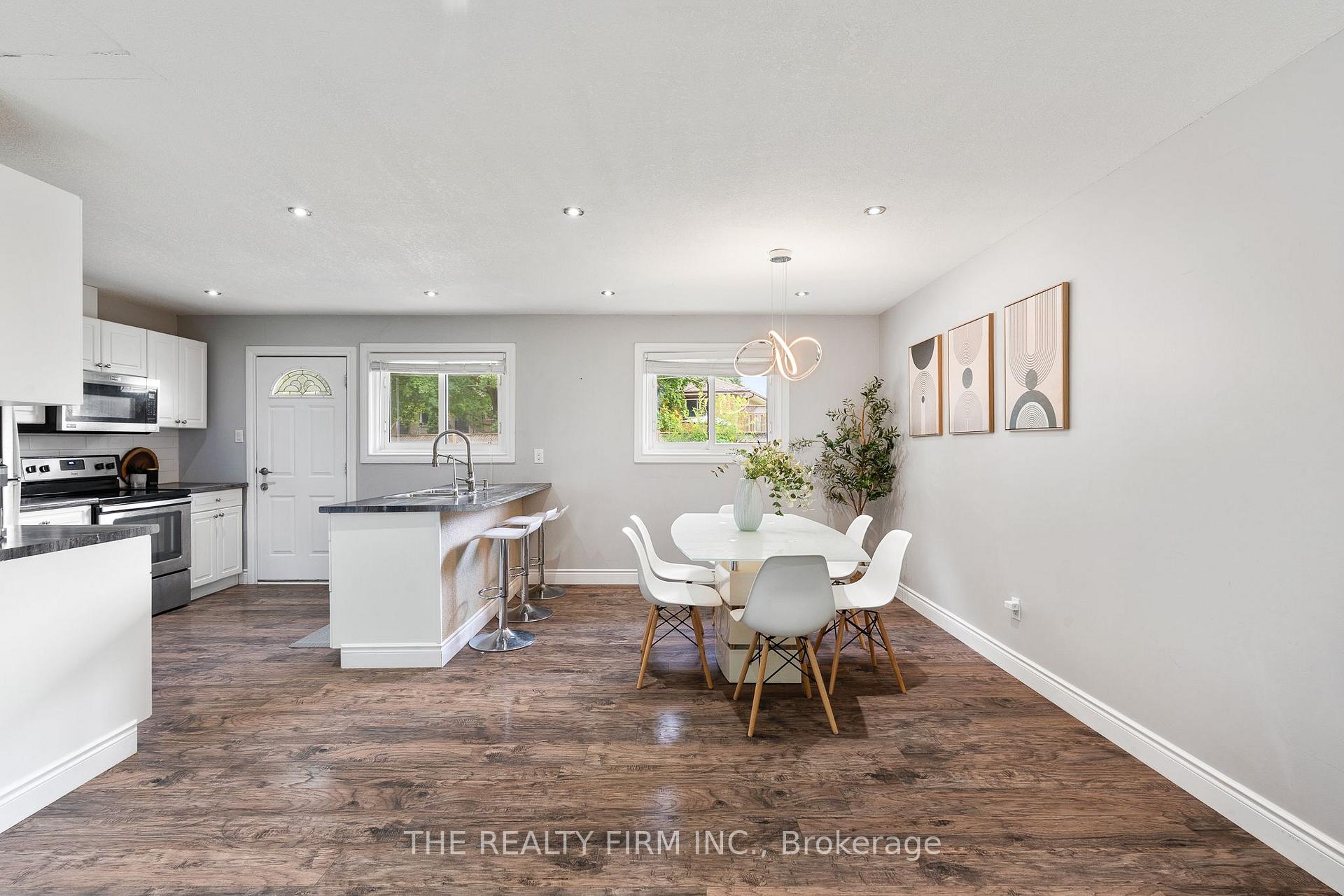 Photo 8 of 10 Afton Road, London, South T — HOMEH