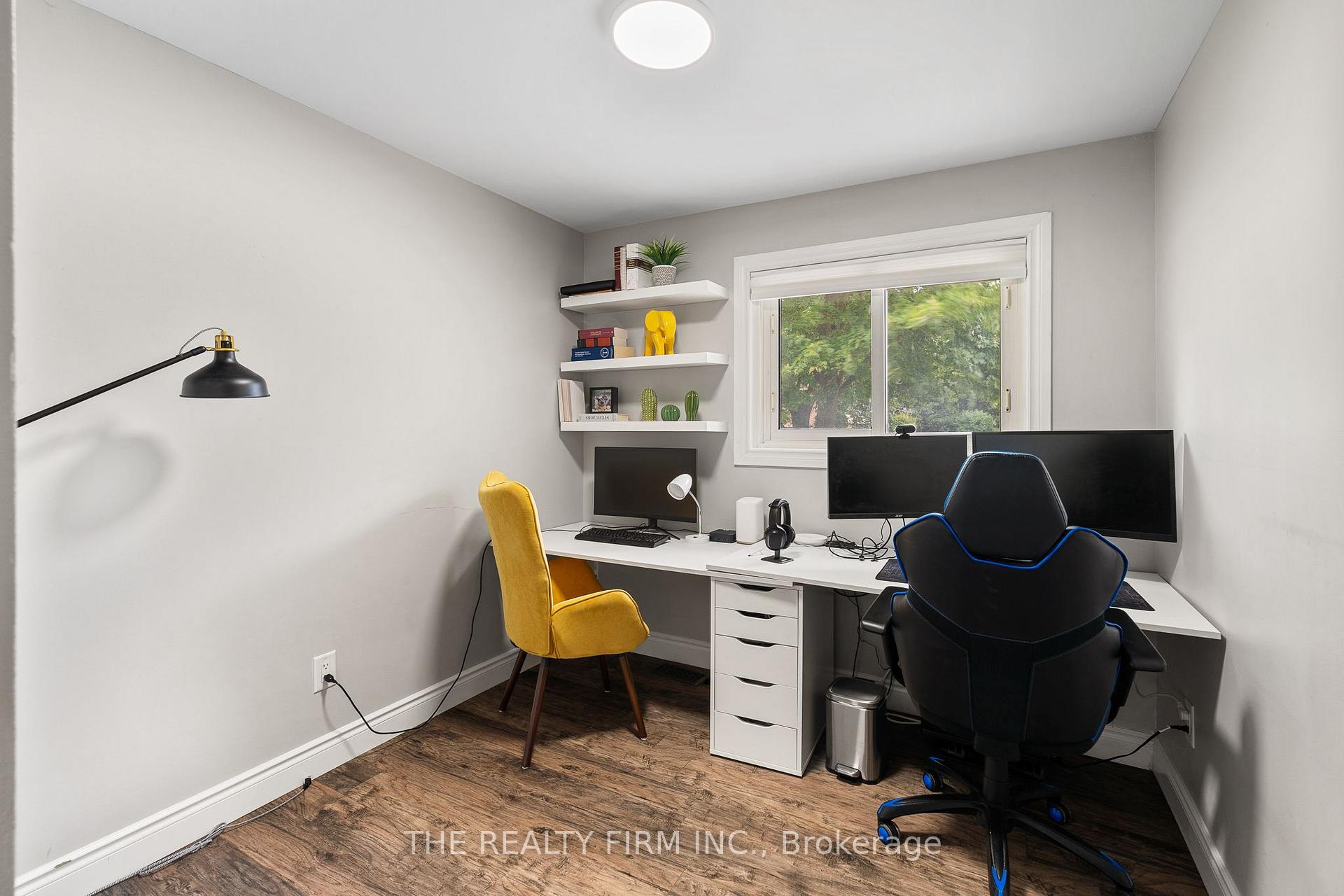 Photo 17 of 10 Afton Road, London, South T — HOMEH
