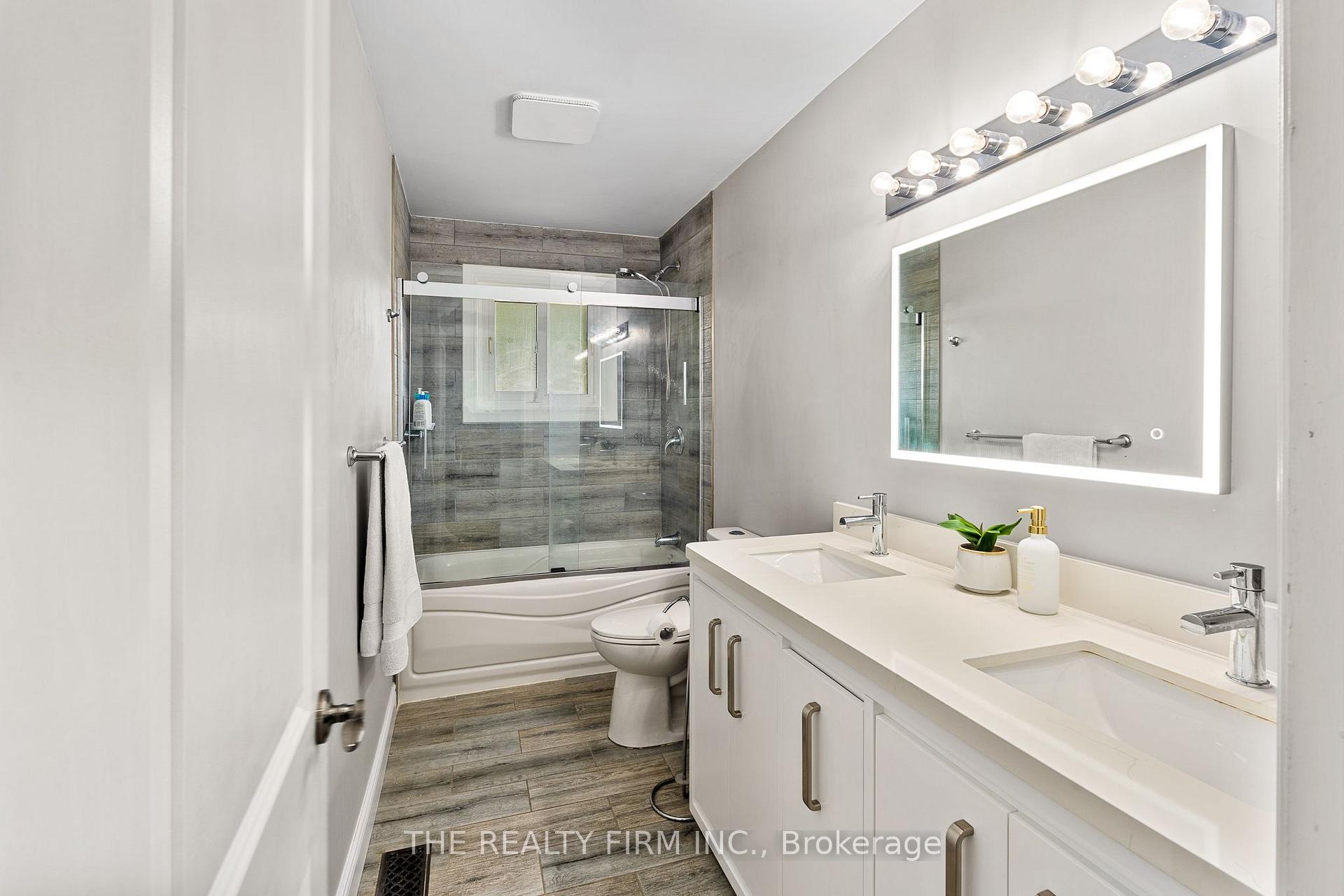 Photo 19 of 10 Afton Road, London, South T — HOMEH