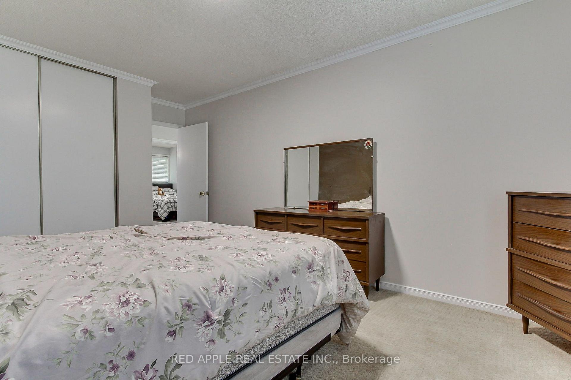 Photo 18 of 2277 Scythes Street, Innisfil, Stroud — HOMEH
