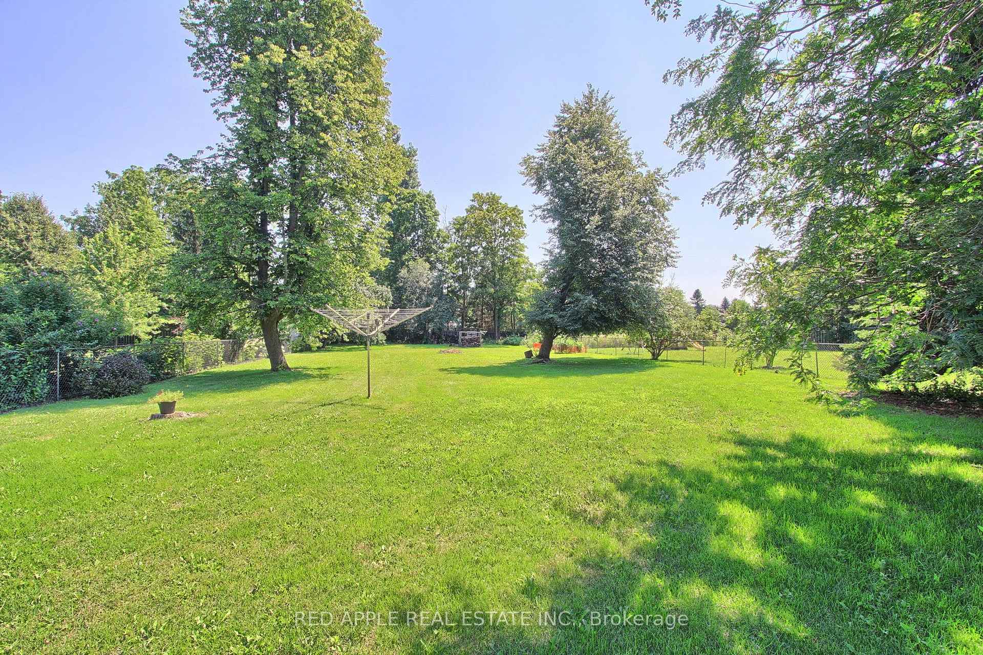 Photo 32 of 2277 Scythes Street, Innisfil, Stroud — HOMEH