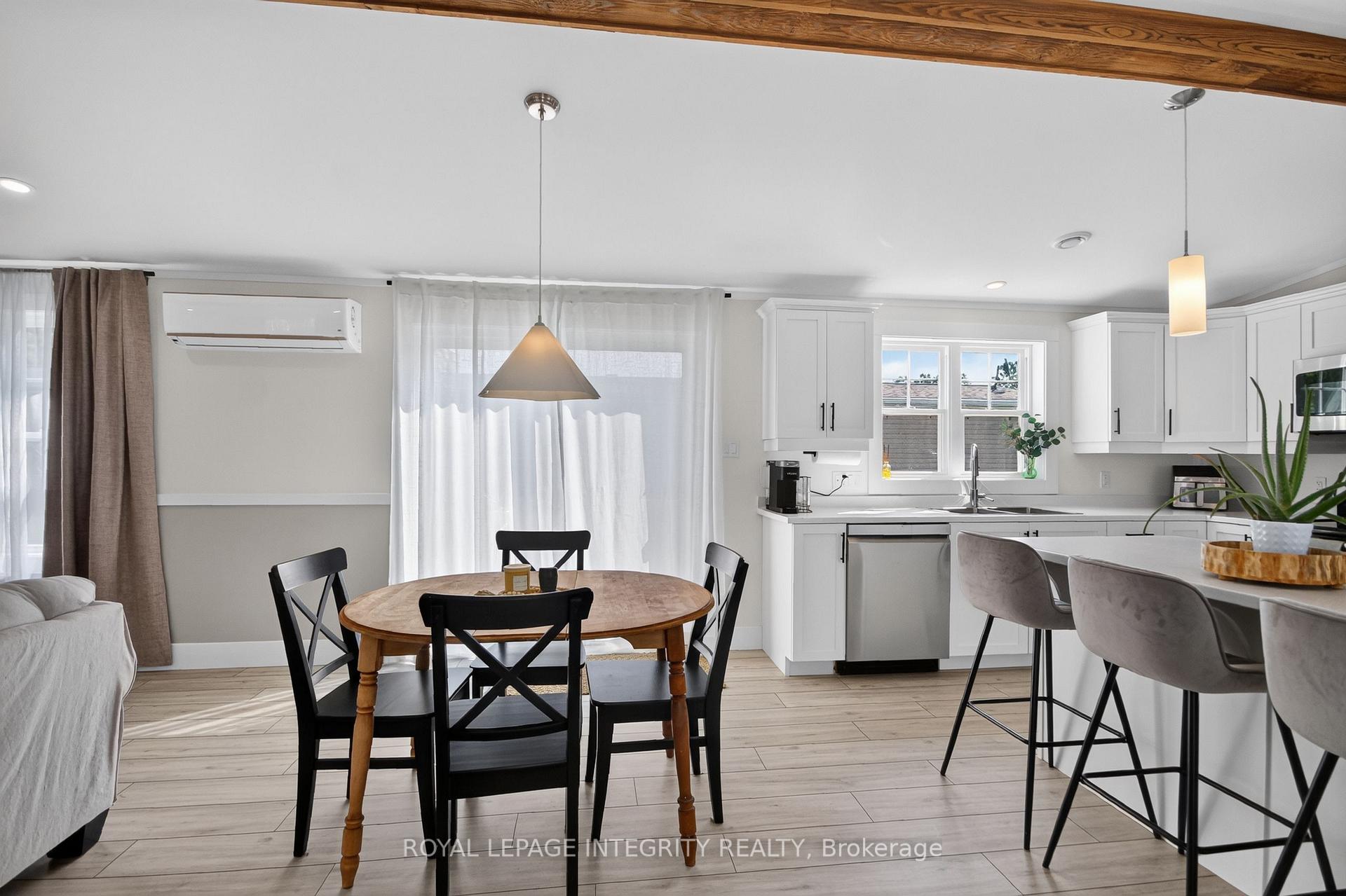 Photo 5 of 6709 Chris Tierney Private, Ottawa, Osgoode Twp North of Reg Rd 6 — HOMEH