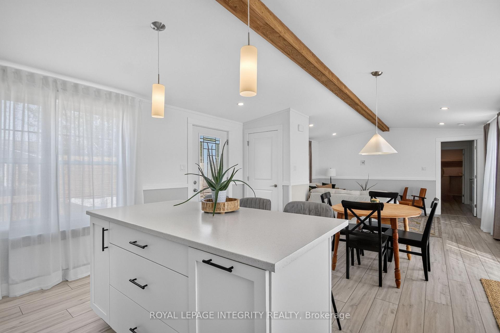 Photo 10 of 6709 Chris Tierney Private, Ottawa, Osgoode Twp North of Reg Rd 6 — HOMEH