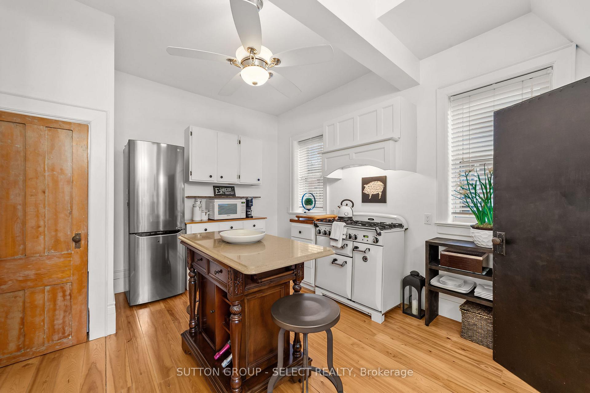 Photo 17 of 65 Bruce Street, London, South F — HOMEH