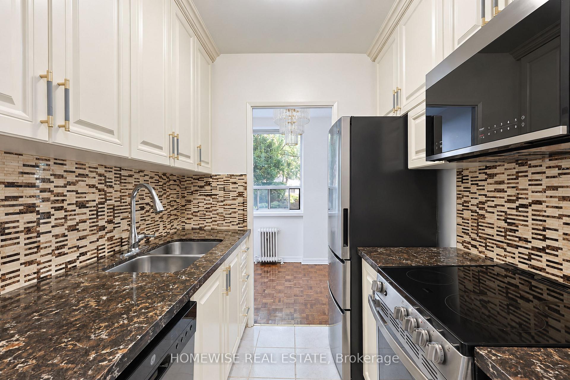 Photo 4 of Unit 610, 485 Kingston Road, Toronto, The Beaches — HOMEH