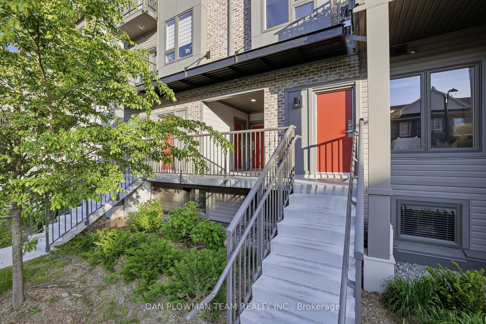 Photo 2 of Unit 1210, 2635 William Jackson Drive, Pickering, Duffin Heights — HOMEH