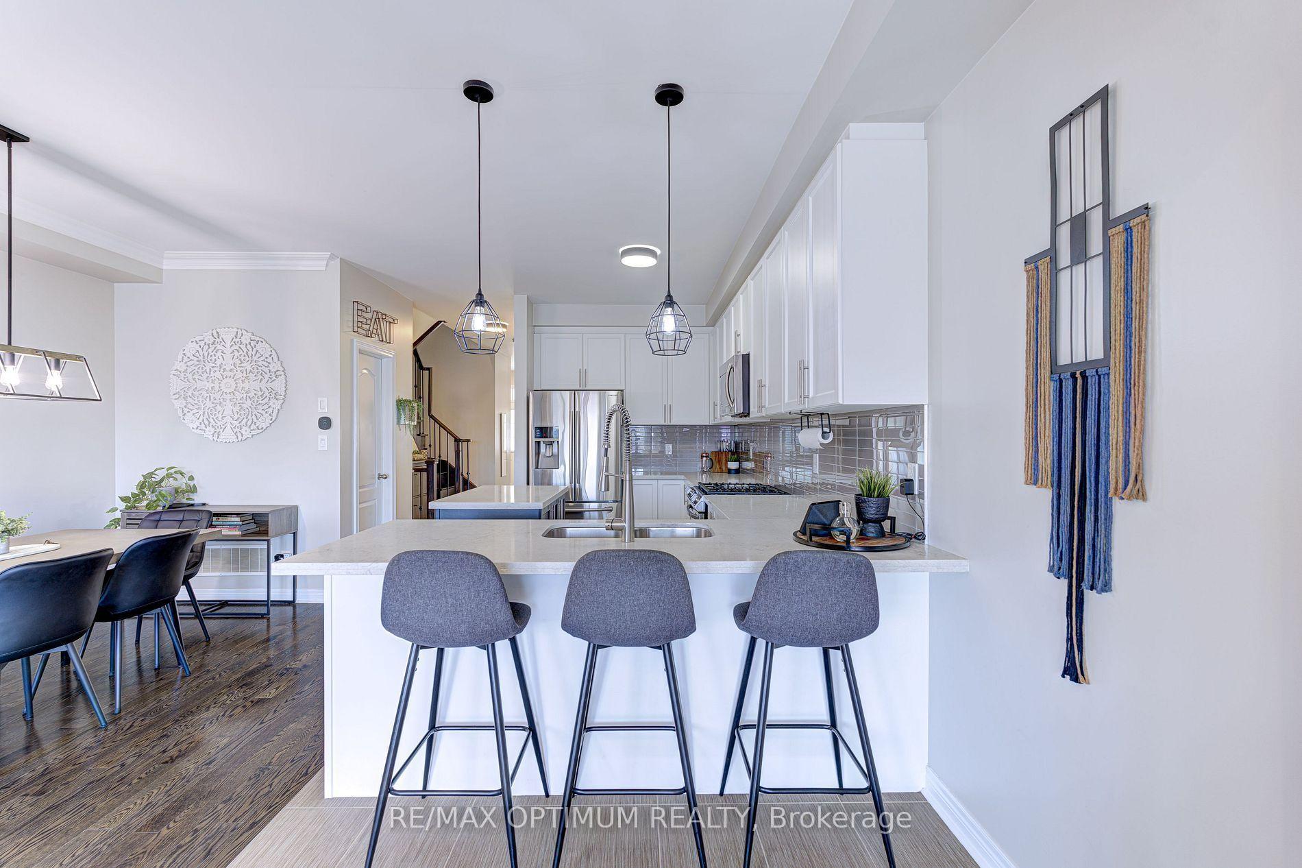 Photo 9 of 140 Sky Harbour Drive, Brampton, Bram West — HOMEH