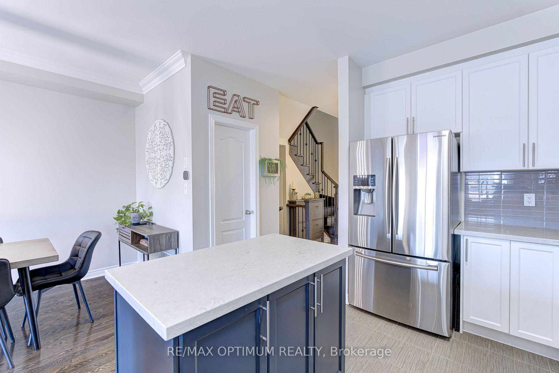 Photo 10 of 140 Sky Harbour Drive, Brampton, Bram West — HOMEH