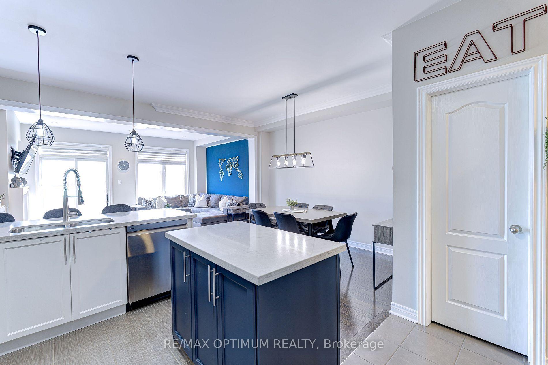 Photo 11 of 140 Sky Harbour Drive, Brampton, Bram West — HOMEH