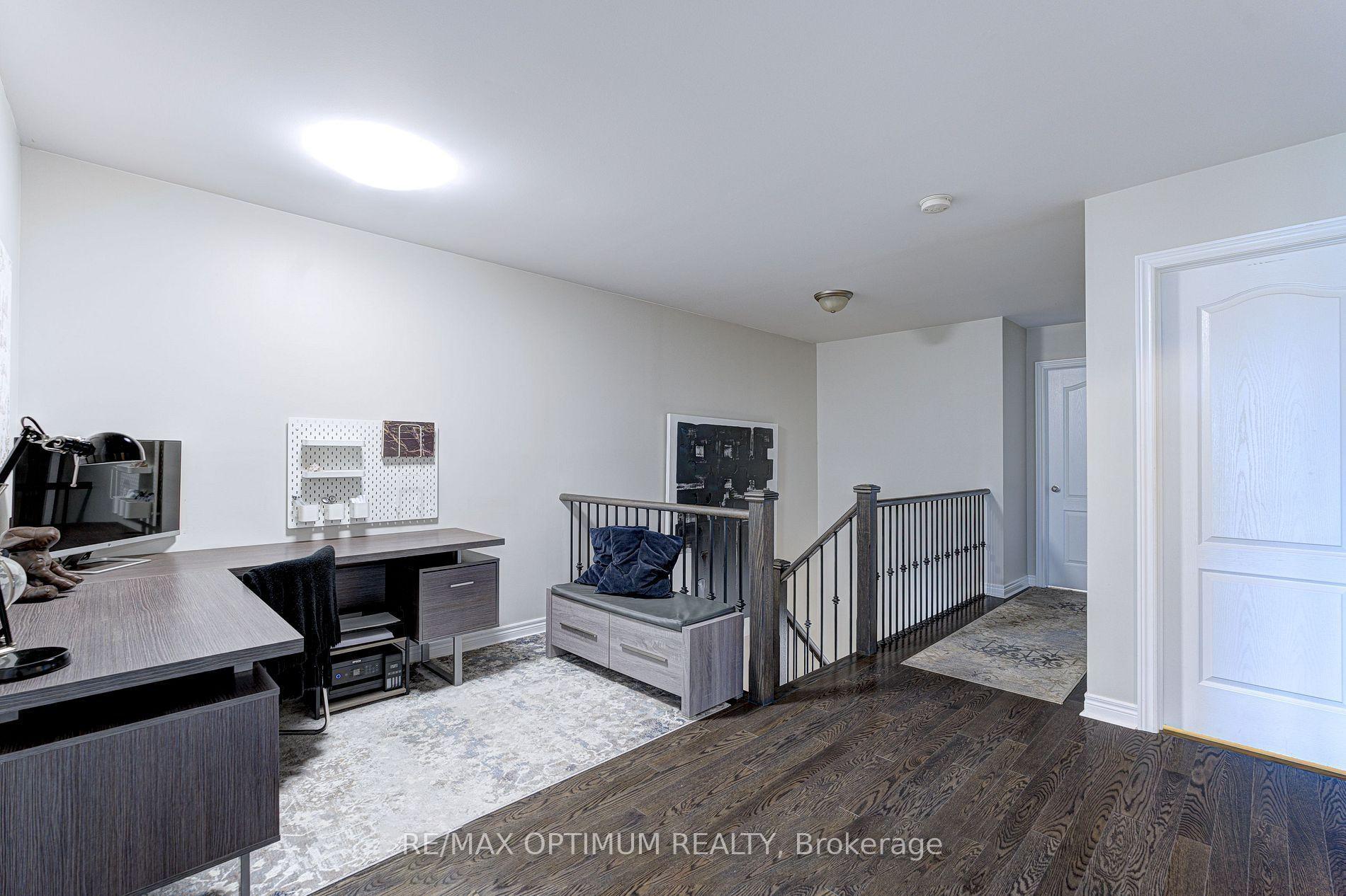 Photo 33 of 140 Sky Harbour Drive, Brampton, Bram West — HOMEH