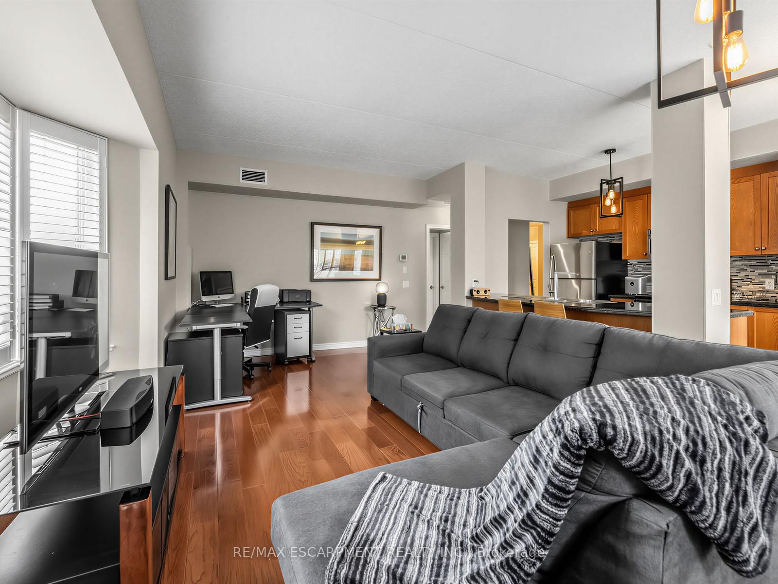 Photo 13 of Unit 103, 1379 Costigan Road, Milton, Clarke — HOMEH