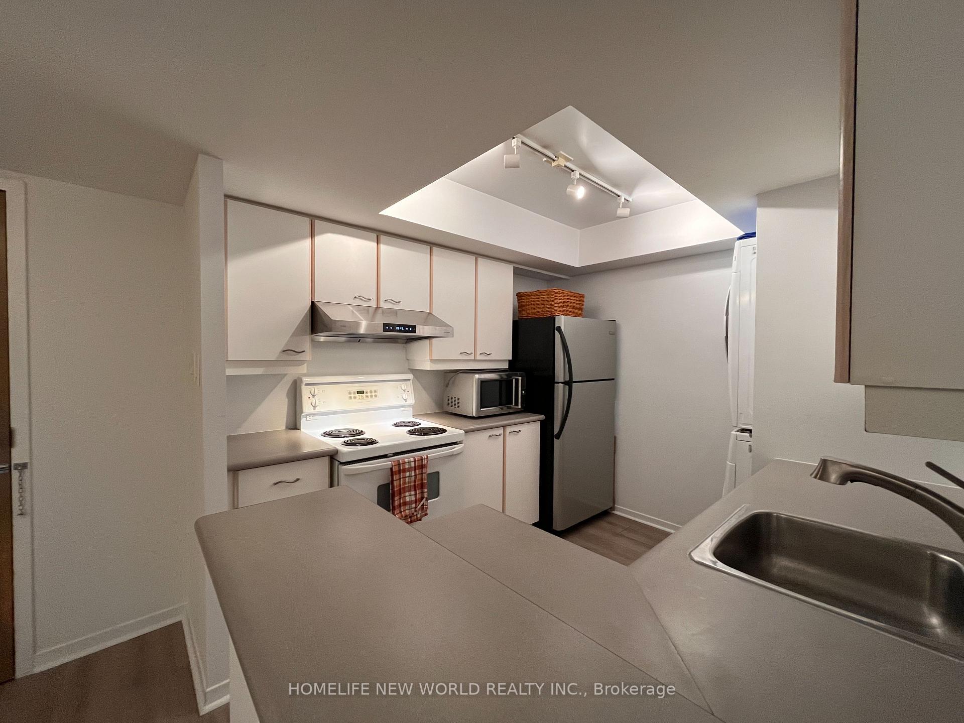 Photo 5 of Unit 617, 1001 bay Street, Toronto, Bay Street Corridor — HOMEH