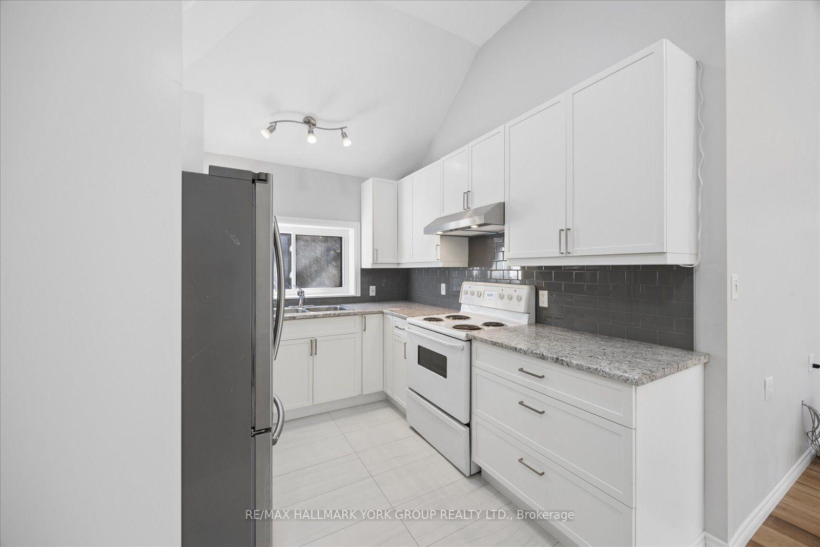 Photo 11 of 2511 Talbot Lane, Ramara, Rural Ramara — HOMEH