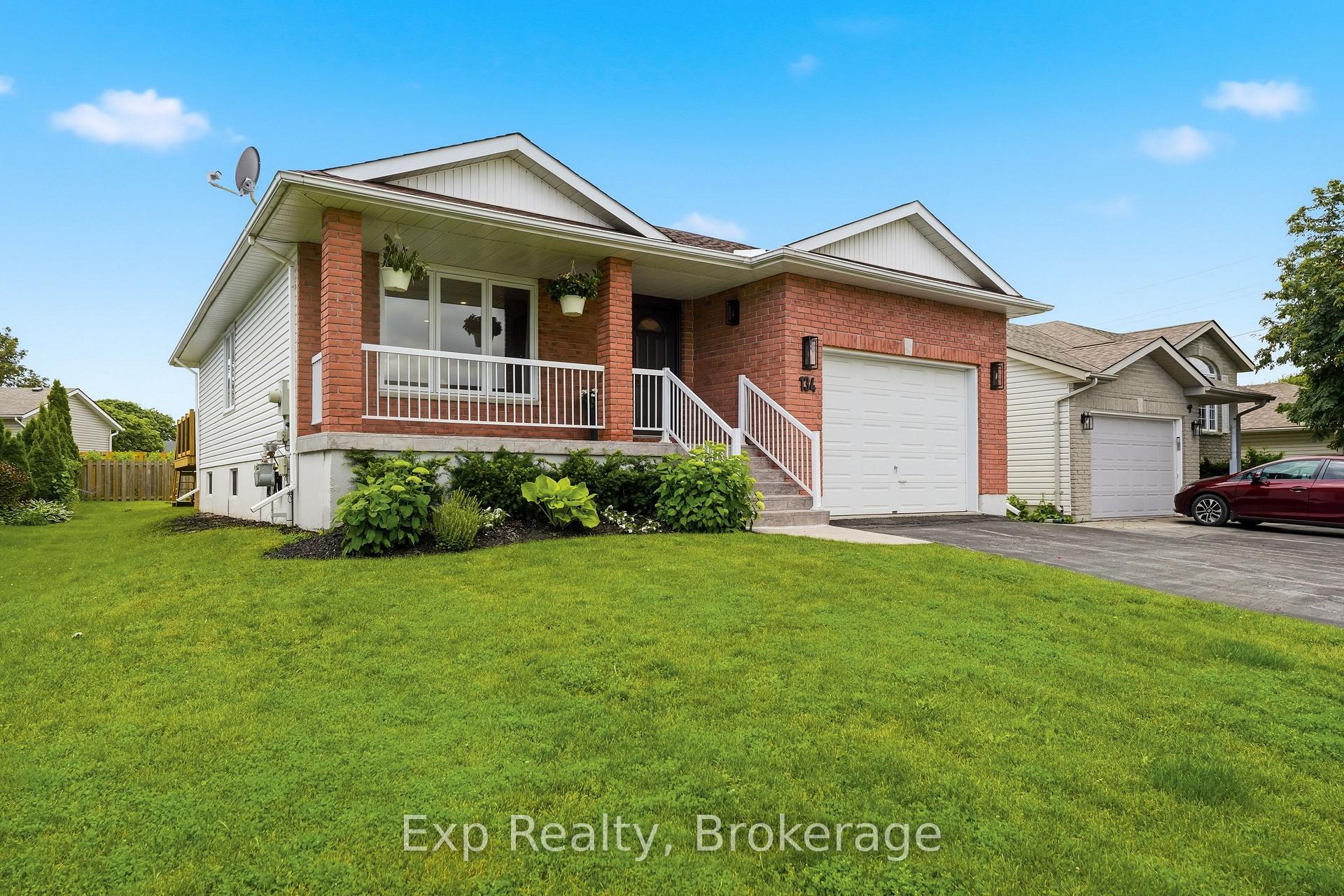 Photo 2 of 134 Finch Drive, Belleville, Belleville Ward — HOMEH