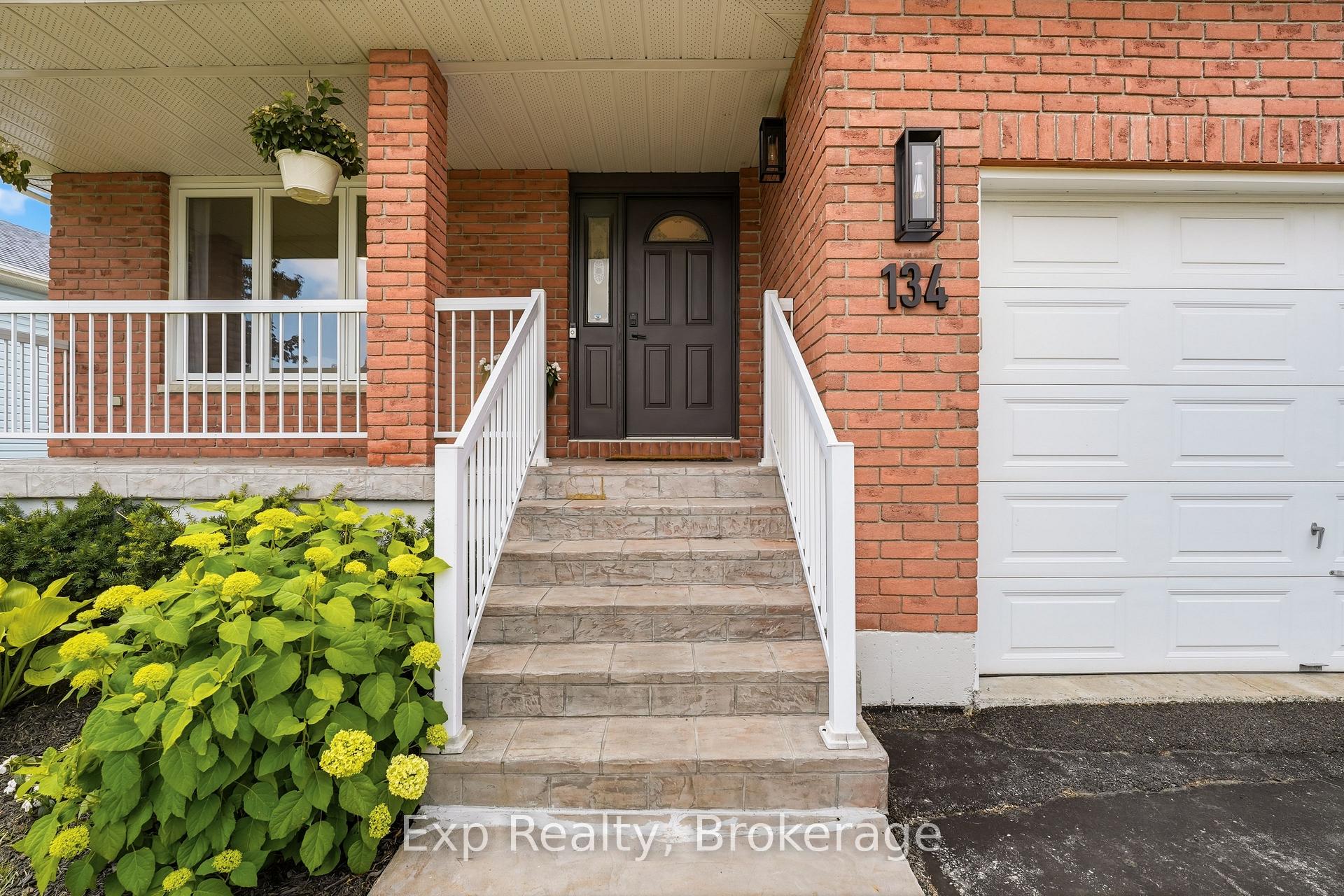 Photo 4 of 134 Finch Drive, Belleville, Belleville Ward — HOMEH