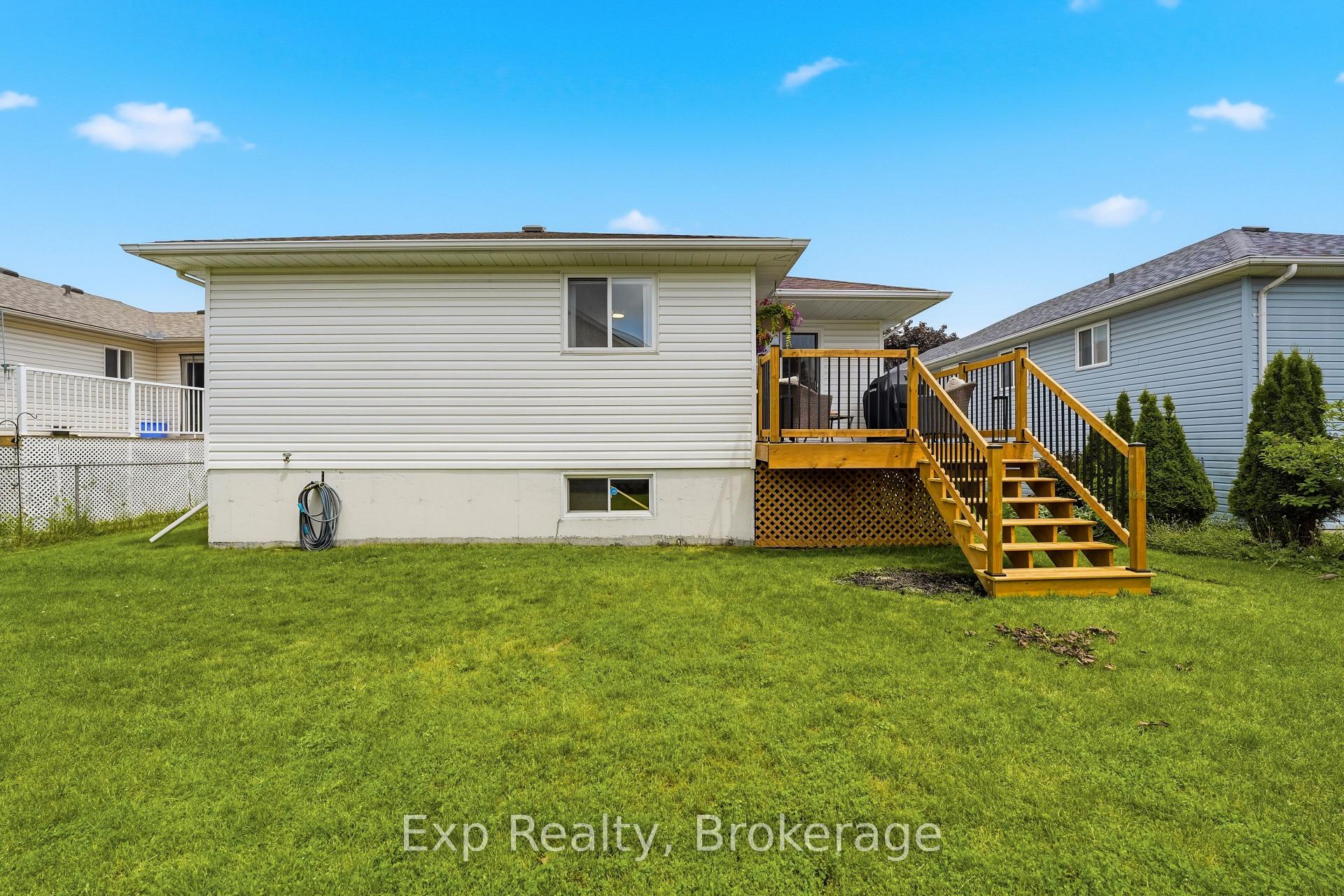 Photo 40 of 134 Finch Drive, Belleville, Belleville Ward — HOMEH