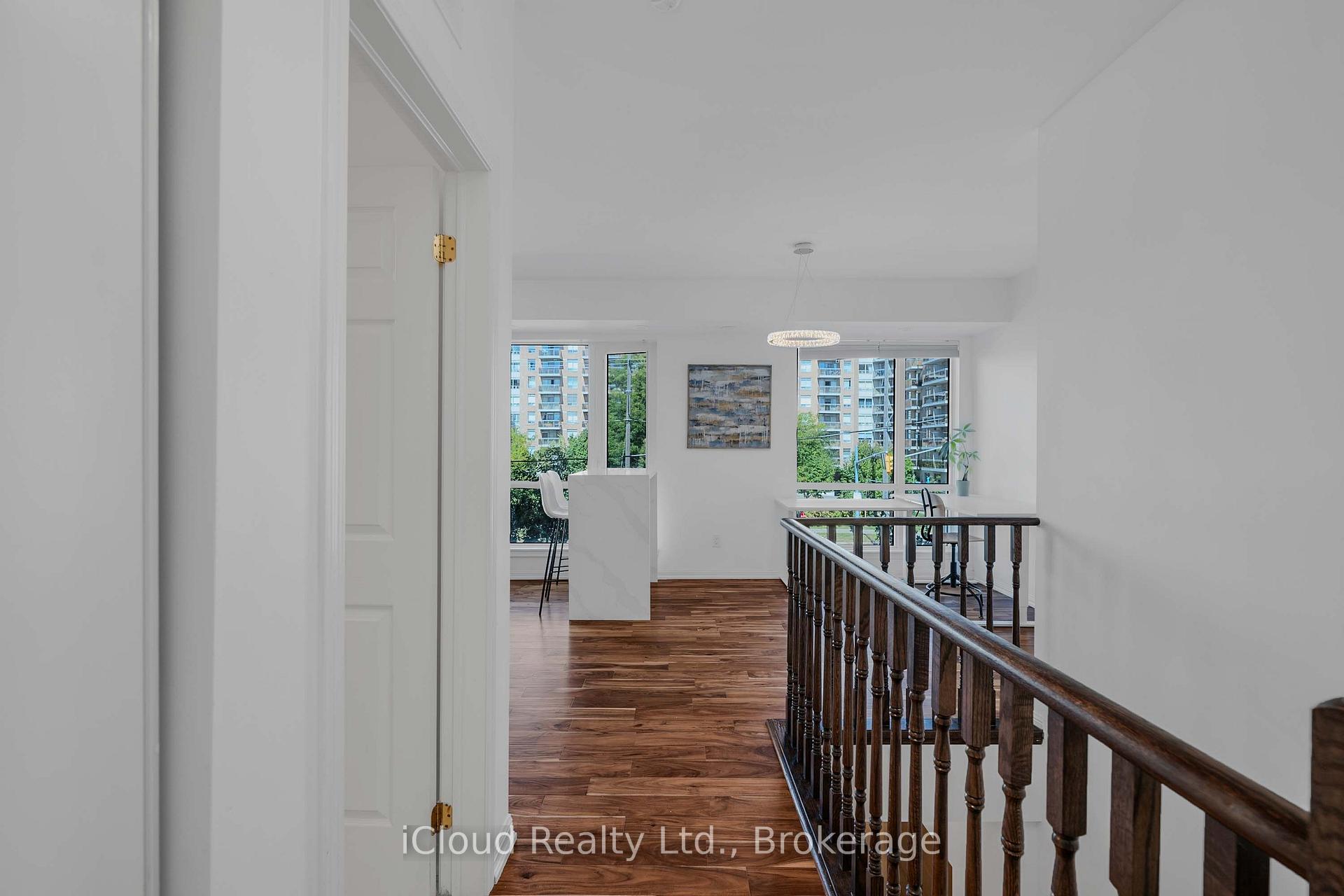 Photo 12 of Unit 305, 639 Lawrence Avenue, Toronto, Englemount-Lawrence — HOMEH