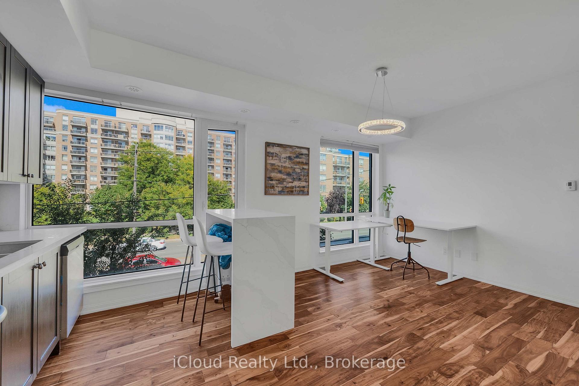 Photo 14 of Unit 305, 639 Lawrence Avenue, Toronto, Englemount-Lawrence — HOMEH