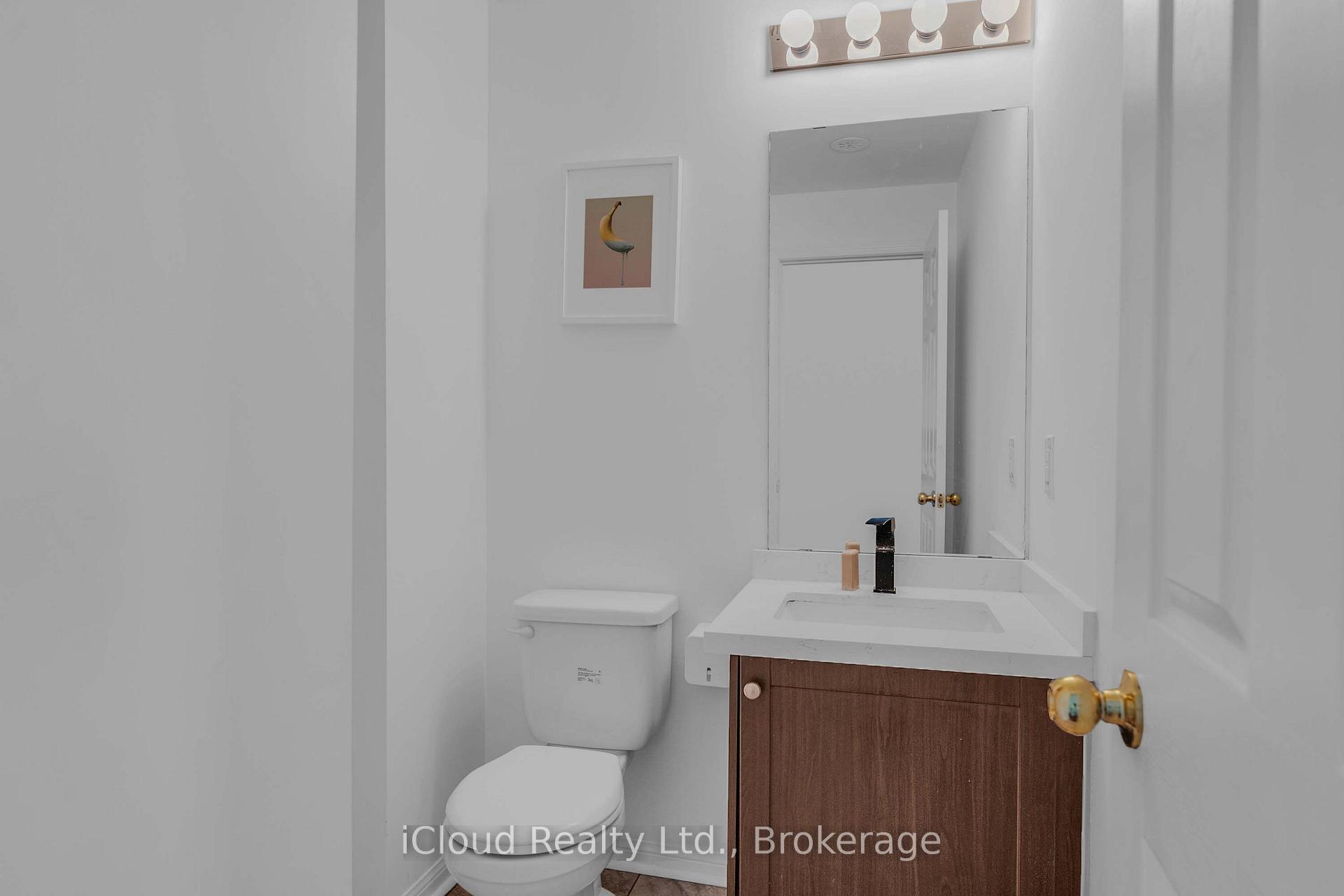Photo 20 of Unit 305, 639 Lawrence Avenue, Toronto, Englemount-Lawrence — HOMEH
