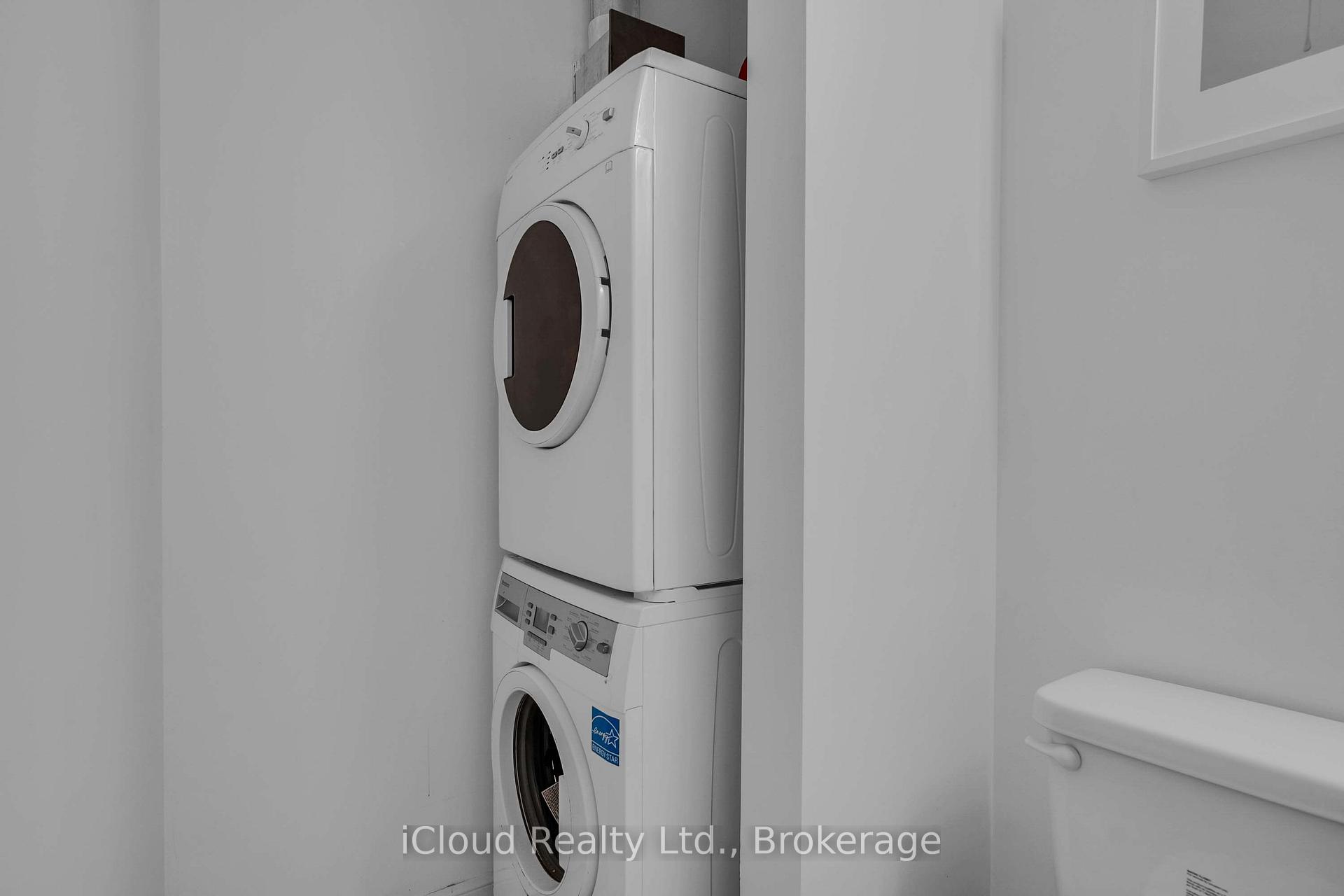 Photo 21 of Unit 305, 639 Lawrence Avenue, Toronto, Englemount-Lawrence — HOMEH