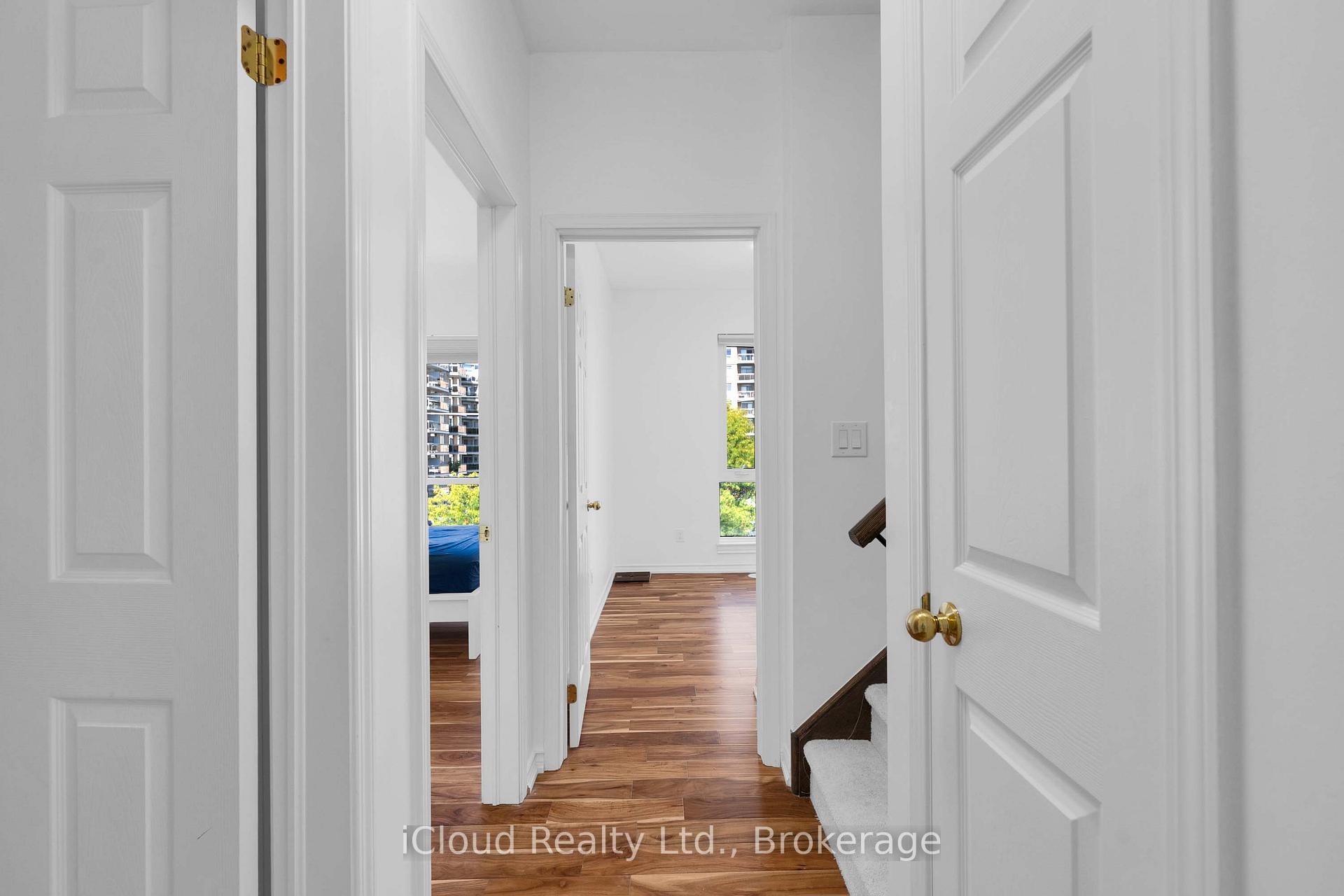 Photo 22 of Unit 305, 639 Lawrence Avenue, Toronto, Englemount-Lawrence — HOMEH