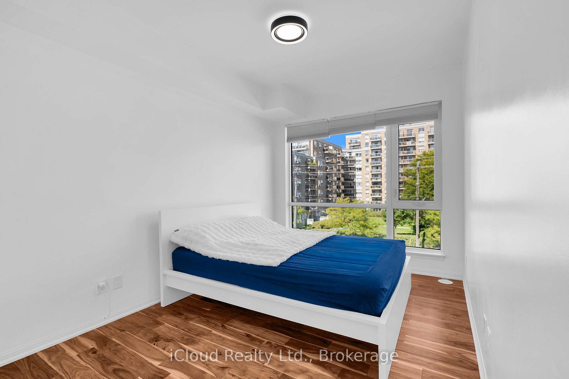 Photo 23 of Unit 305, 639 Lawrence Avenue, Toronto, Englemount-Lawrence — HOMEH