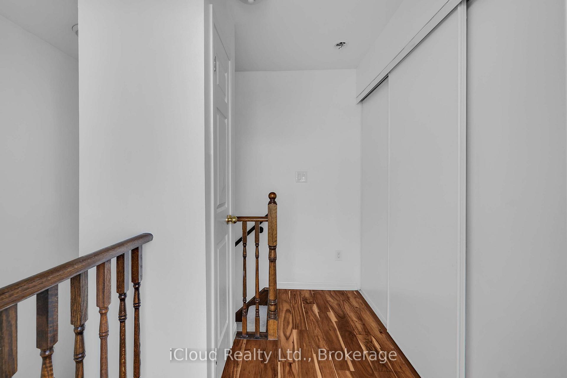 Photo 31 of Unit 305, 639 Lawrence Avenue, Toronto, Englemount-Lawrence — HOMEH