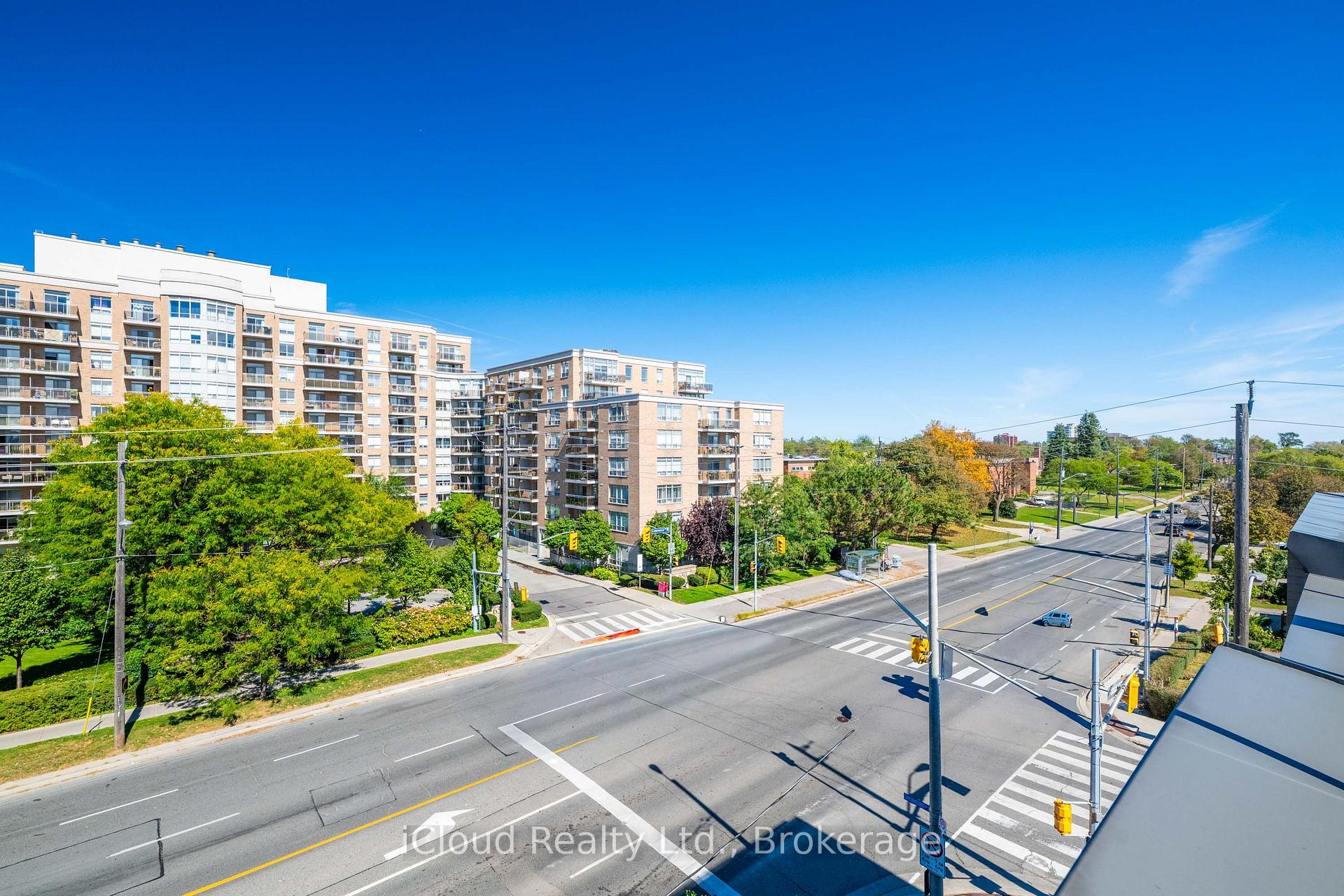 Photo 35 of Unit 305, 639 Lawrence Avenue, Toronto, Englemount-Lawrence — HOMEH