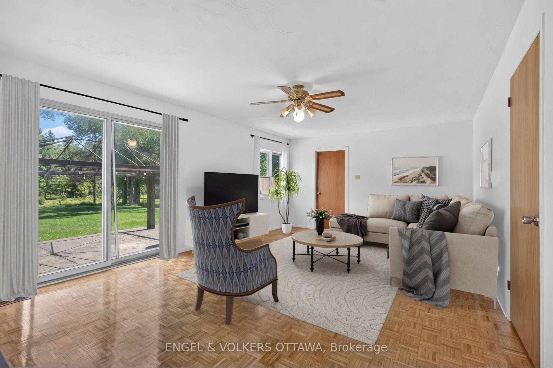 Photo 15 of 760 Kerwin Road, Ottawa, Kanata - Kanata (North East) — HOMEH