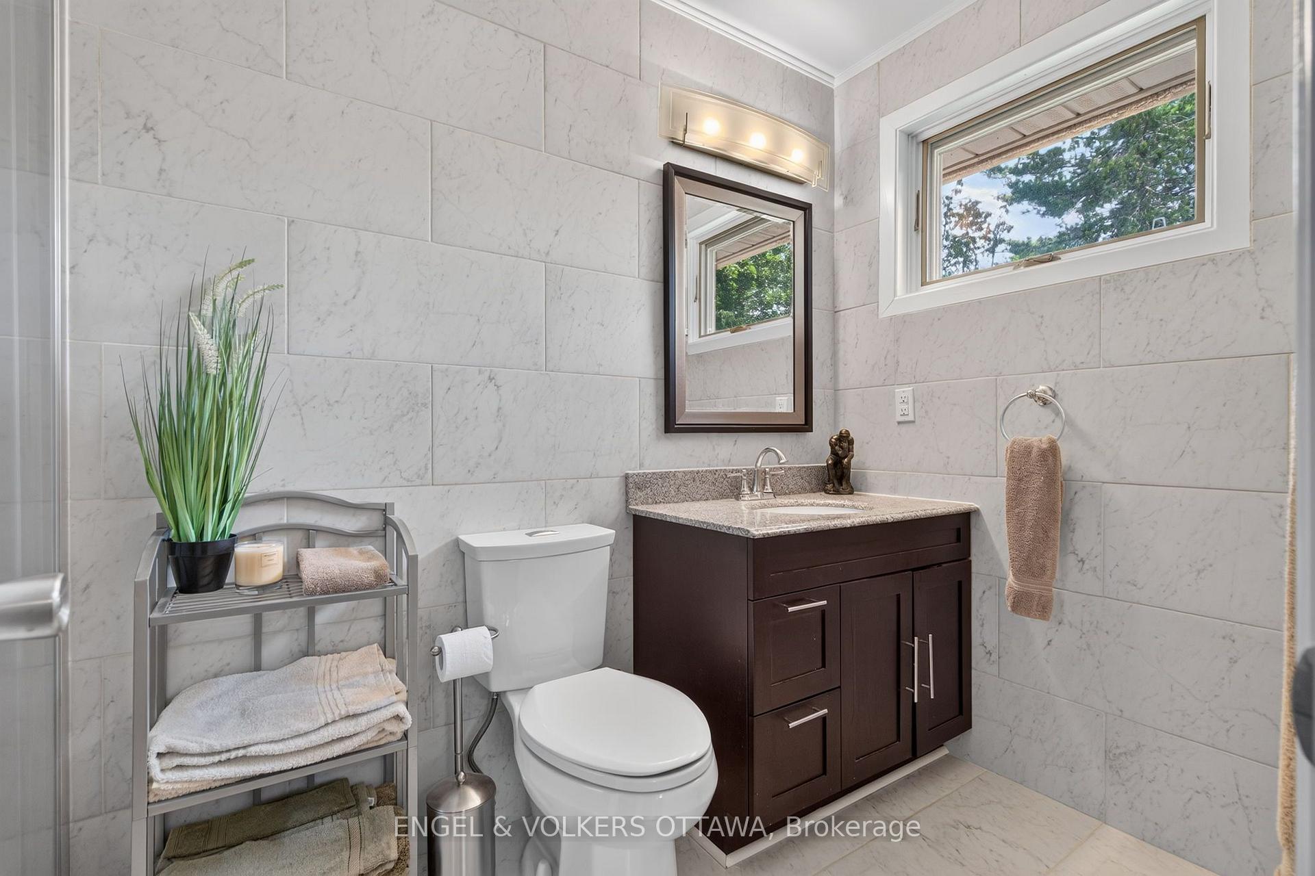 Photo 20 of 760 Kerwin Road, Ottawa, Kanata - Kanata (North East) — HOMEH