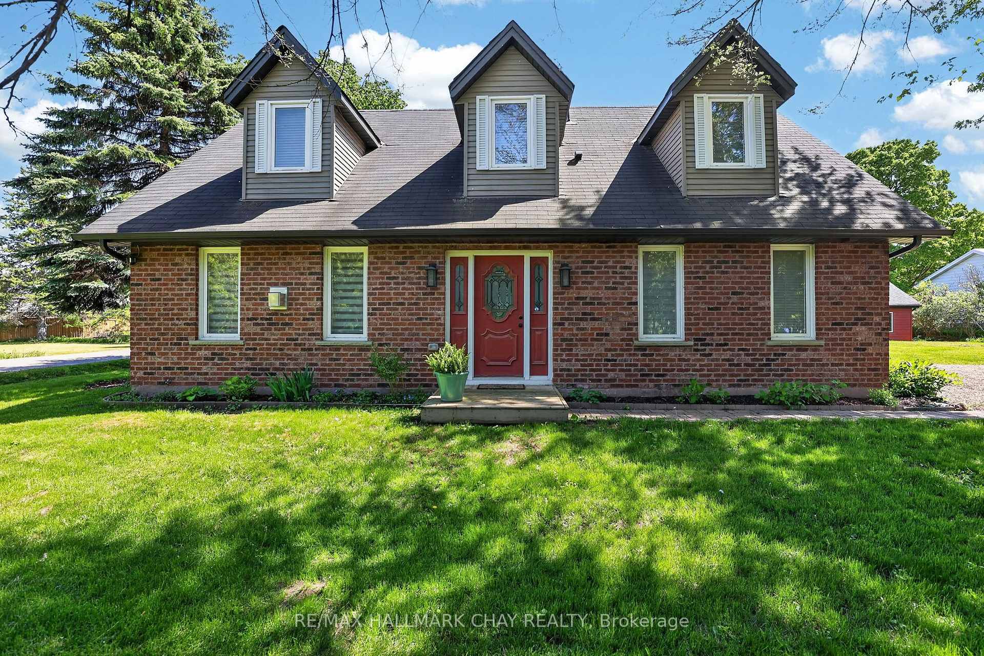 Photo 2 of 1467 Gilford Road, Innisfil, Gilford — HOMEH
