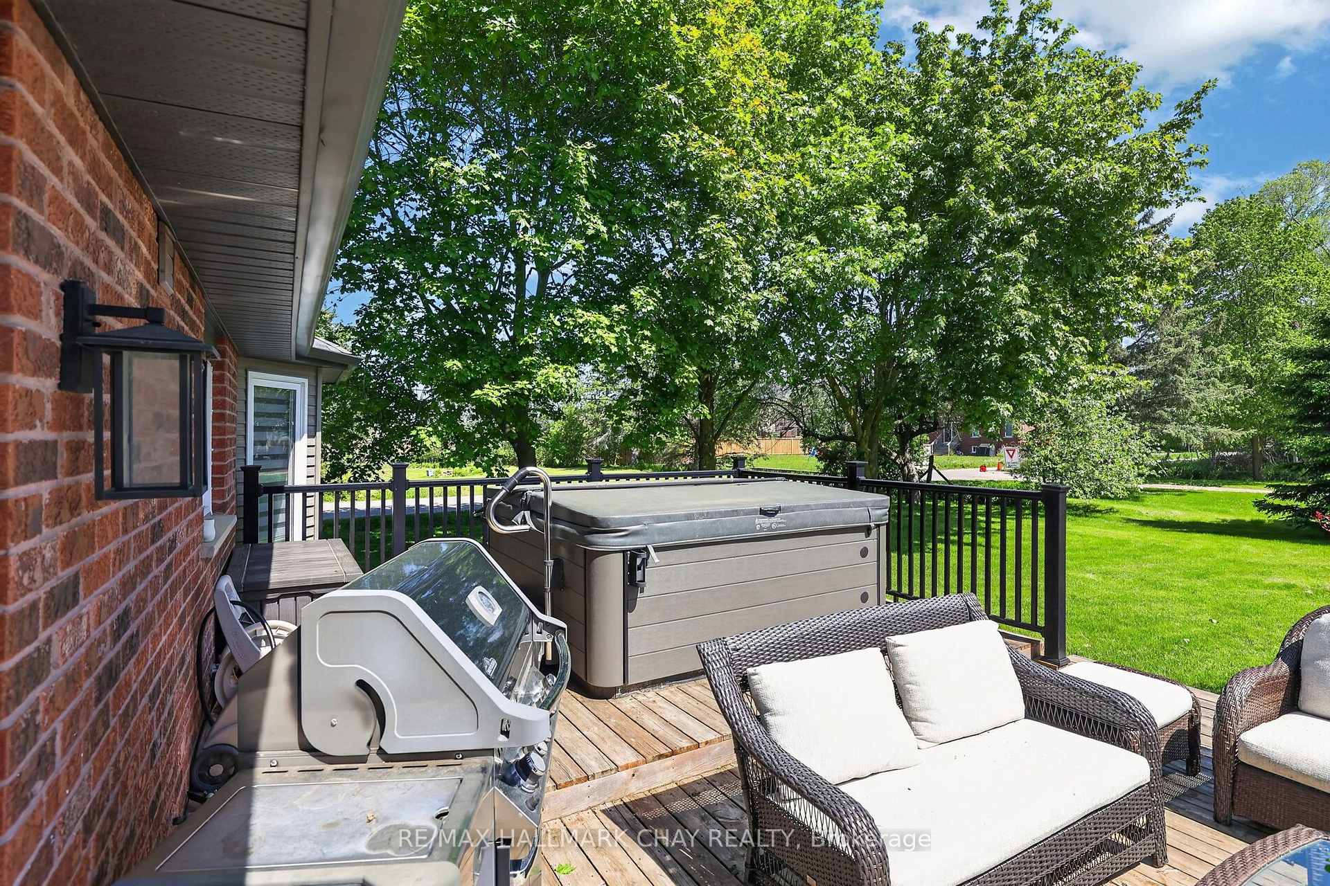 Photo 17 of 1467 Gilford Road, Innisfil, Gilford — HOMEH