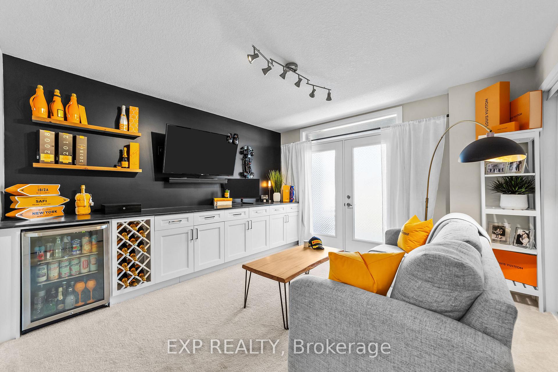 Photo 5 of Unit 39, 177 Edgevalley Road, London, East D — HOMEH