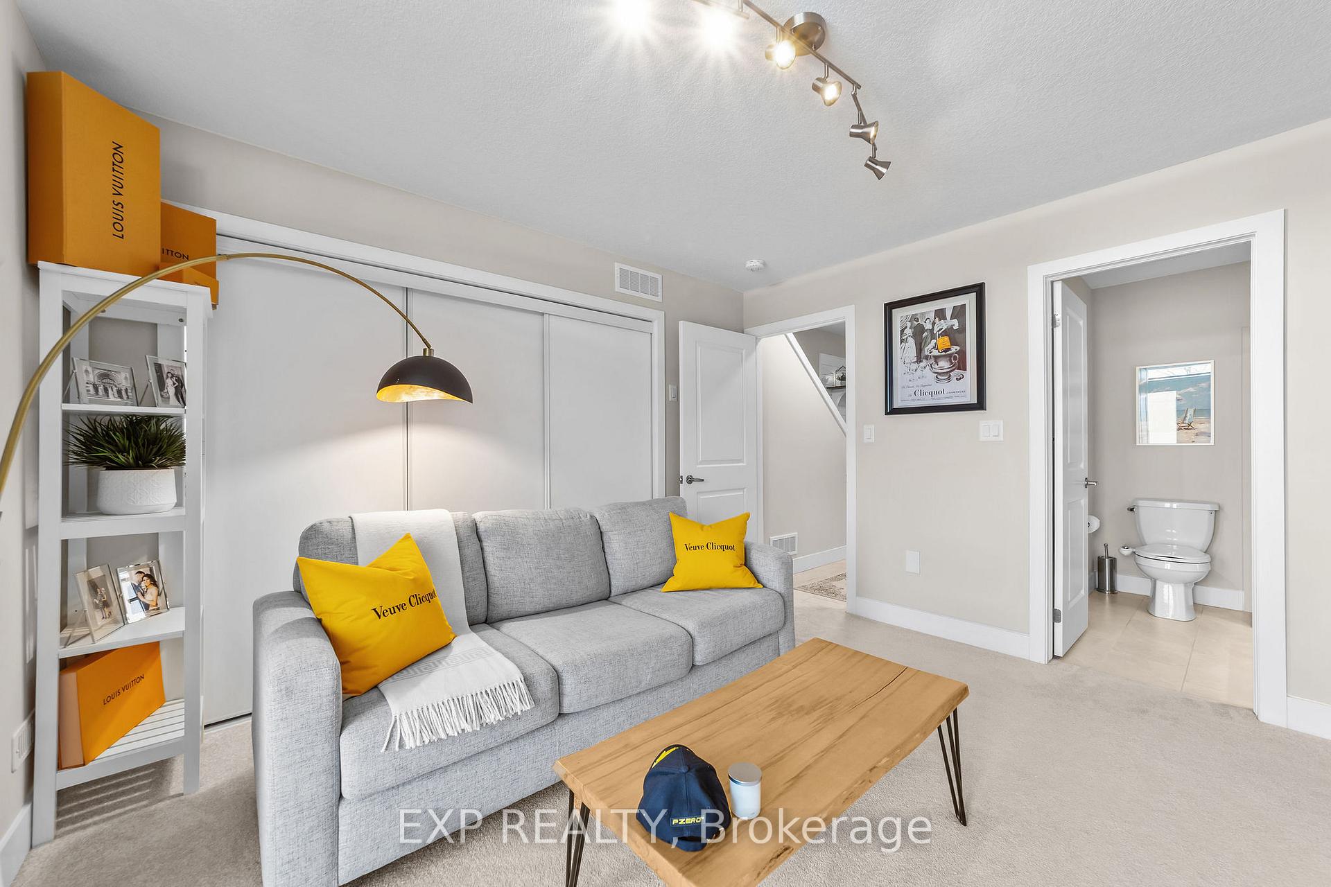 Photo 6 of Unit 39, 177 Edgevalley Road, London, East D — HOMEH
