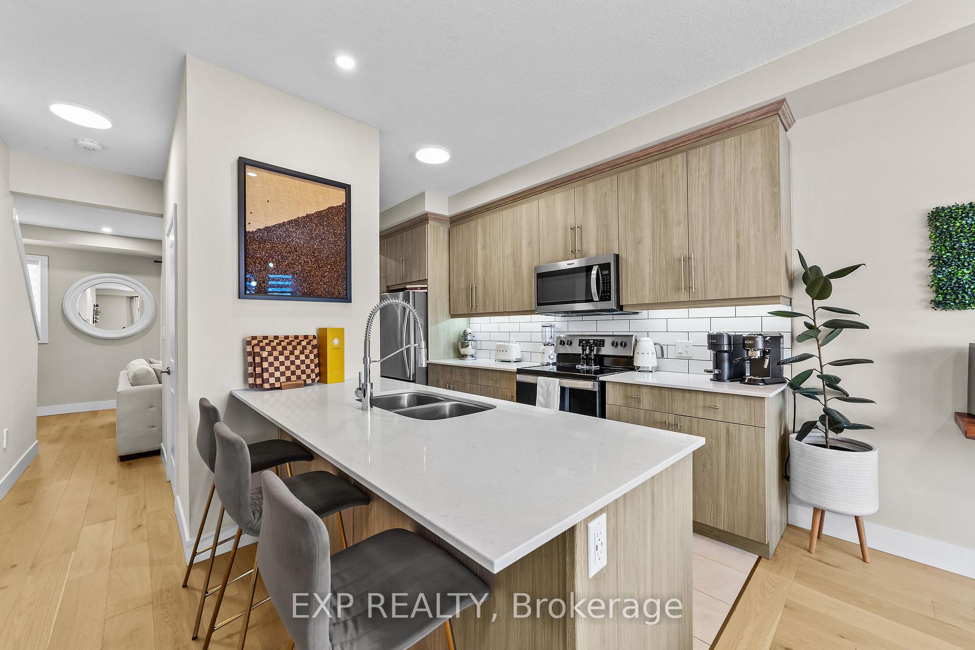 Photo 11 of Unit 39, 177 Edgevalley Road, London, East D — HOMEH