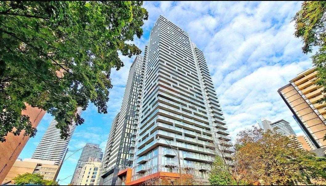 Photo of Unit 3211, 50 Wellesley Street E