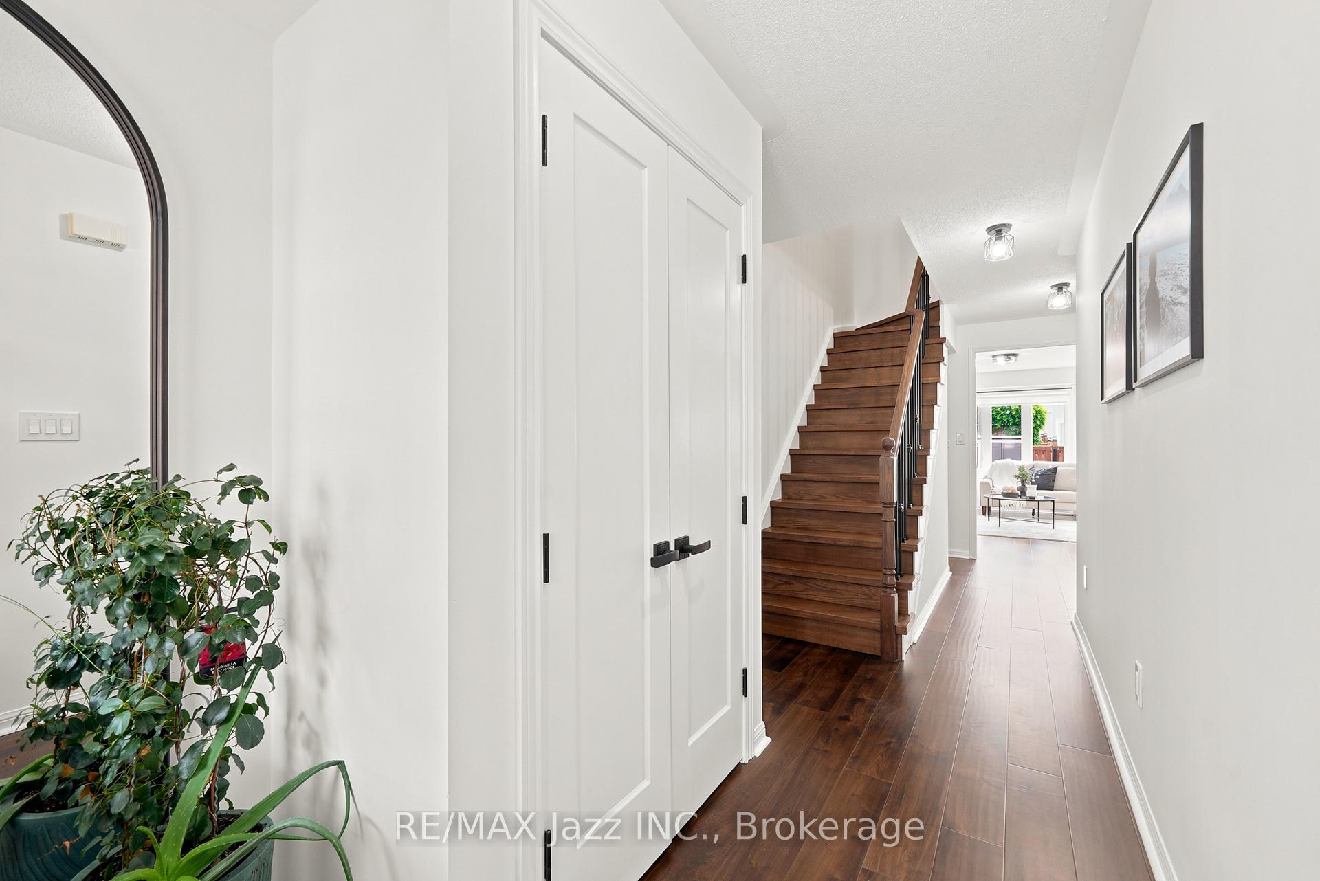 Photo 15 of 15 Farmstead Drive, Clarington, Bowmanville — HOMEH