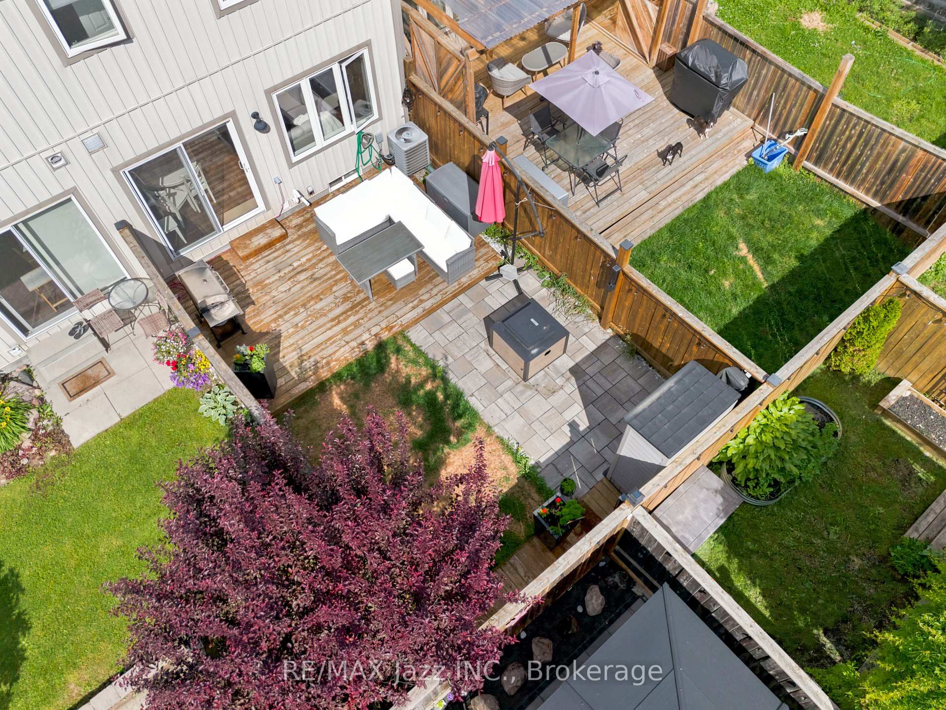 Photo 35 of 15 Farmstead Drive, Clarington, Bowmanville — HOMEH
